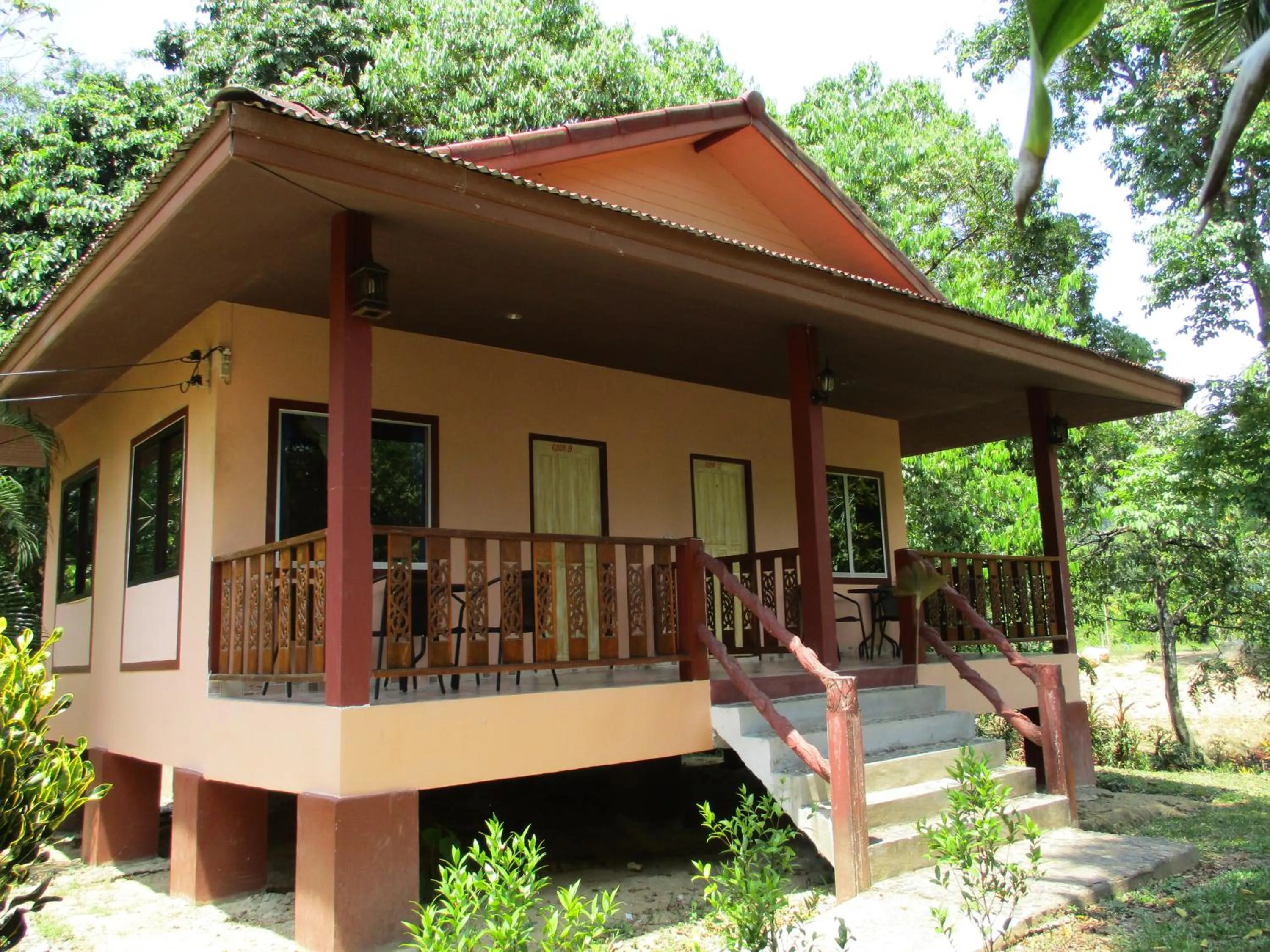 Khaosok Island Resort