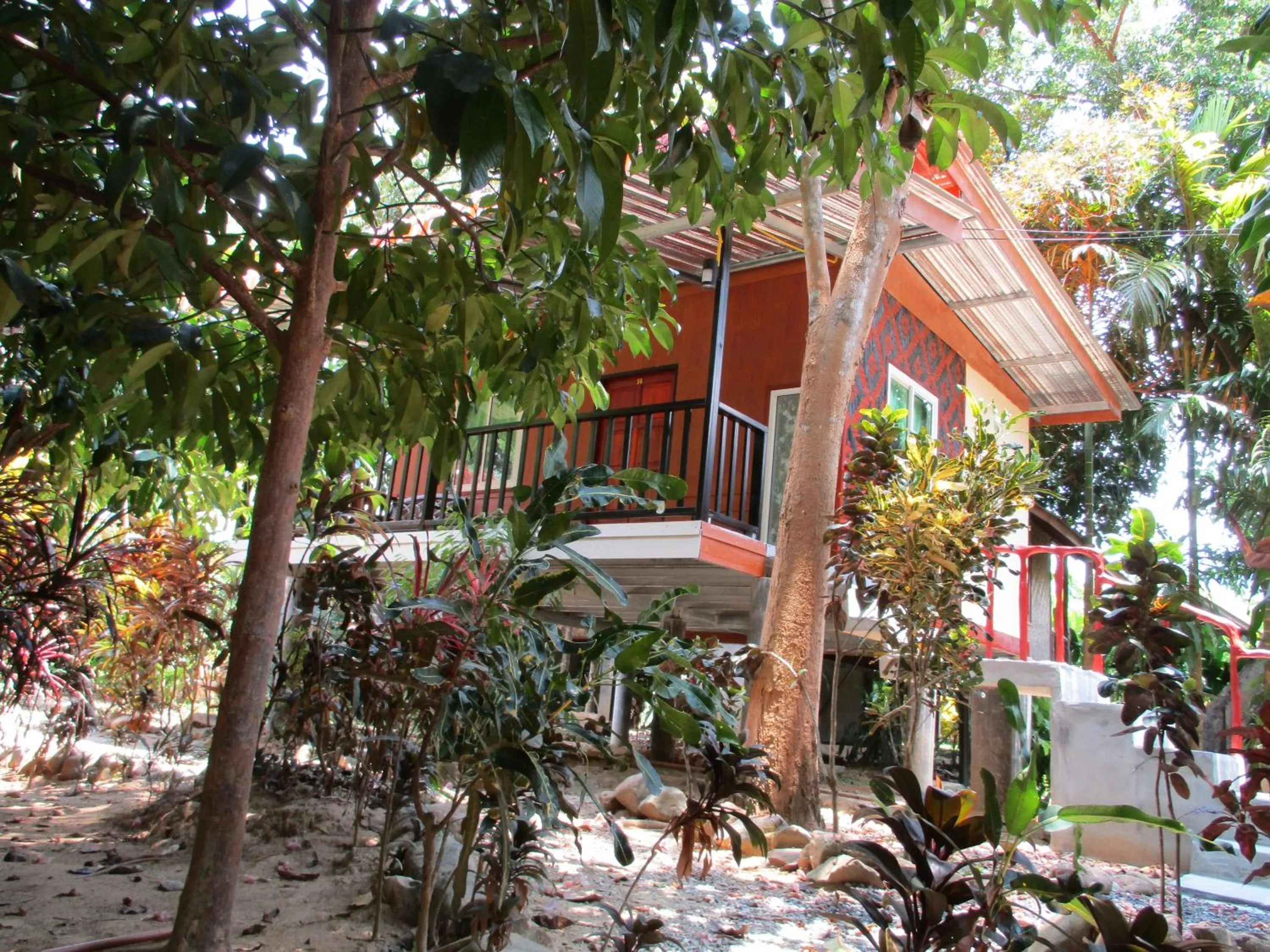 Khaosok Island Resort