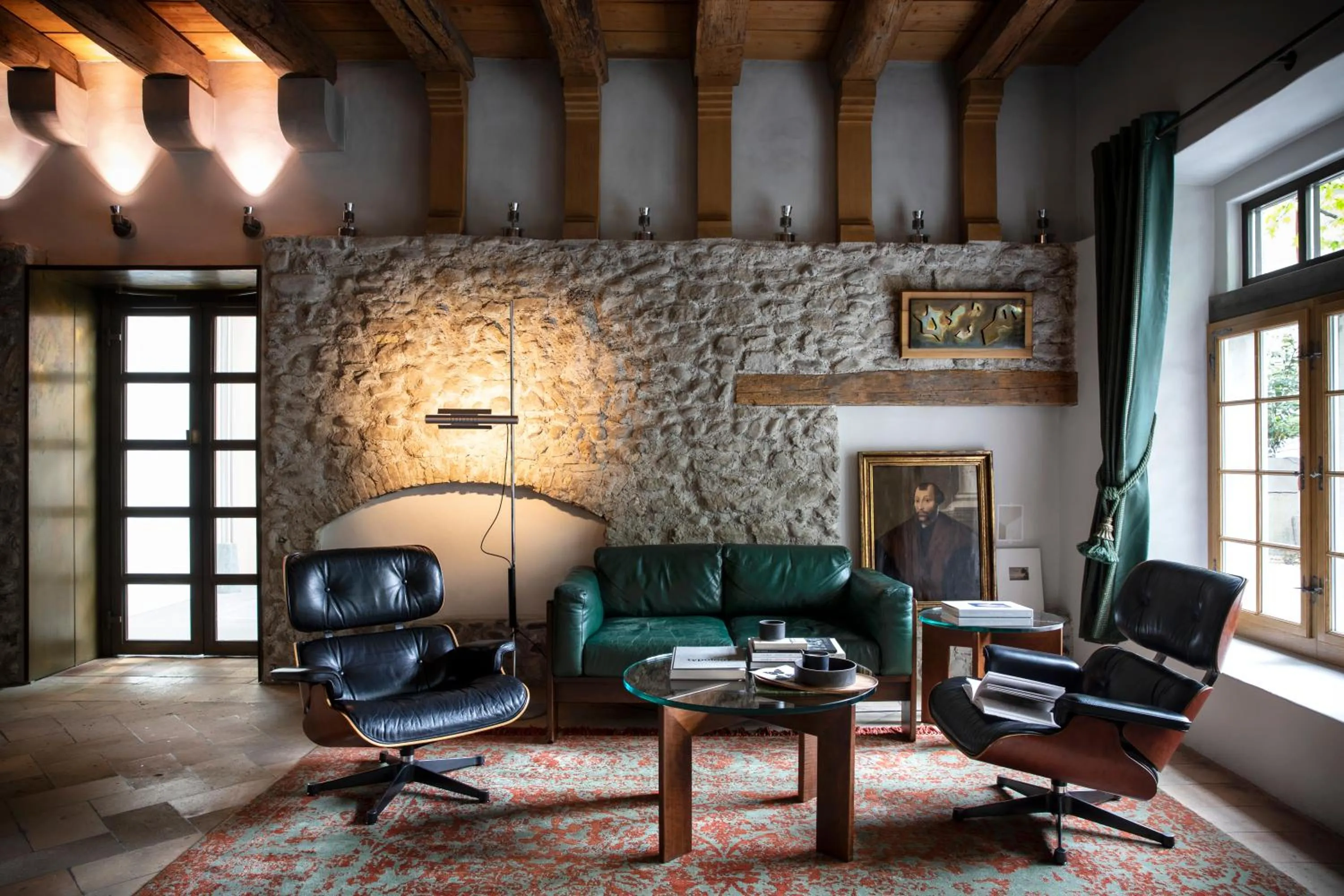 Communal lounge/ TV room in Widder Hotel - Zurichs Luxury Hideaway