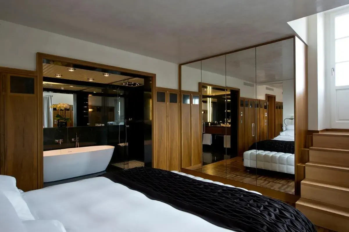 Bedroom, Bed in Widder Hotel - Zurichs Luxury Hideaway Bedroom, Bed in Widder Hotel - Zurichs Luxury Hideaway