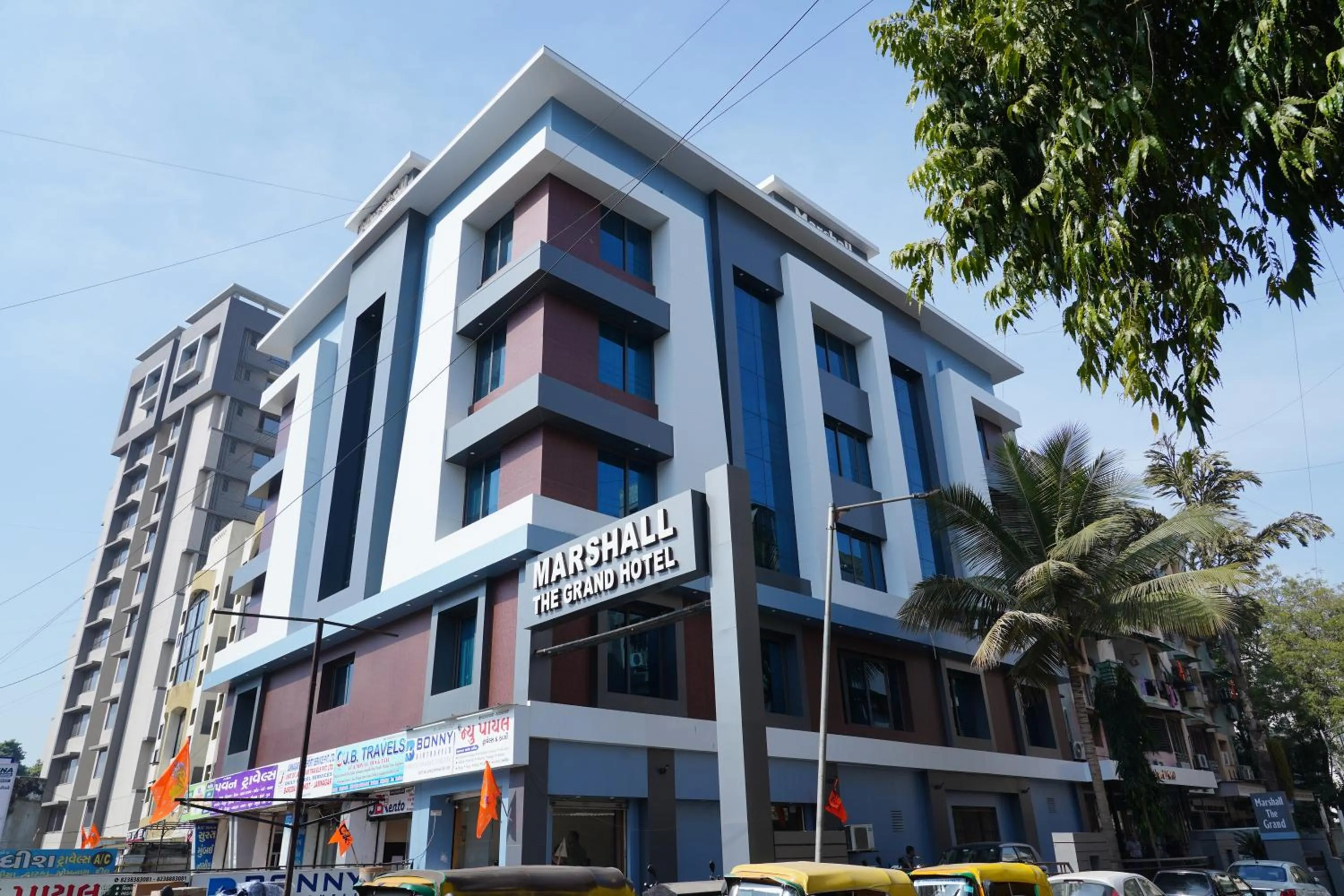 Property building in Marshall The Grand Hotel