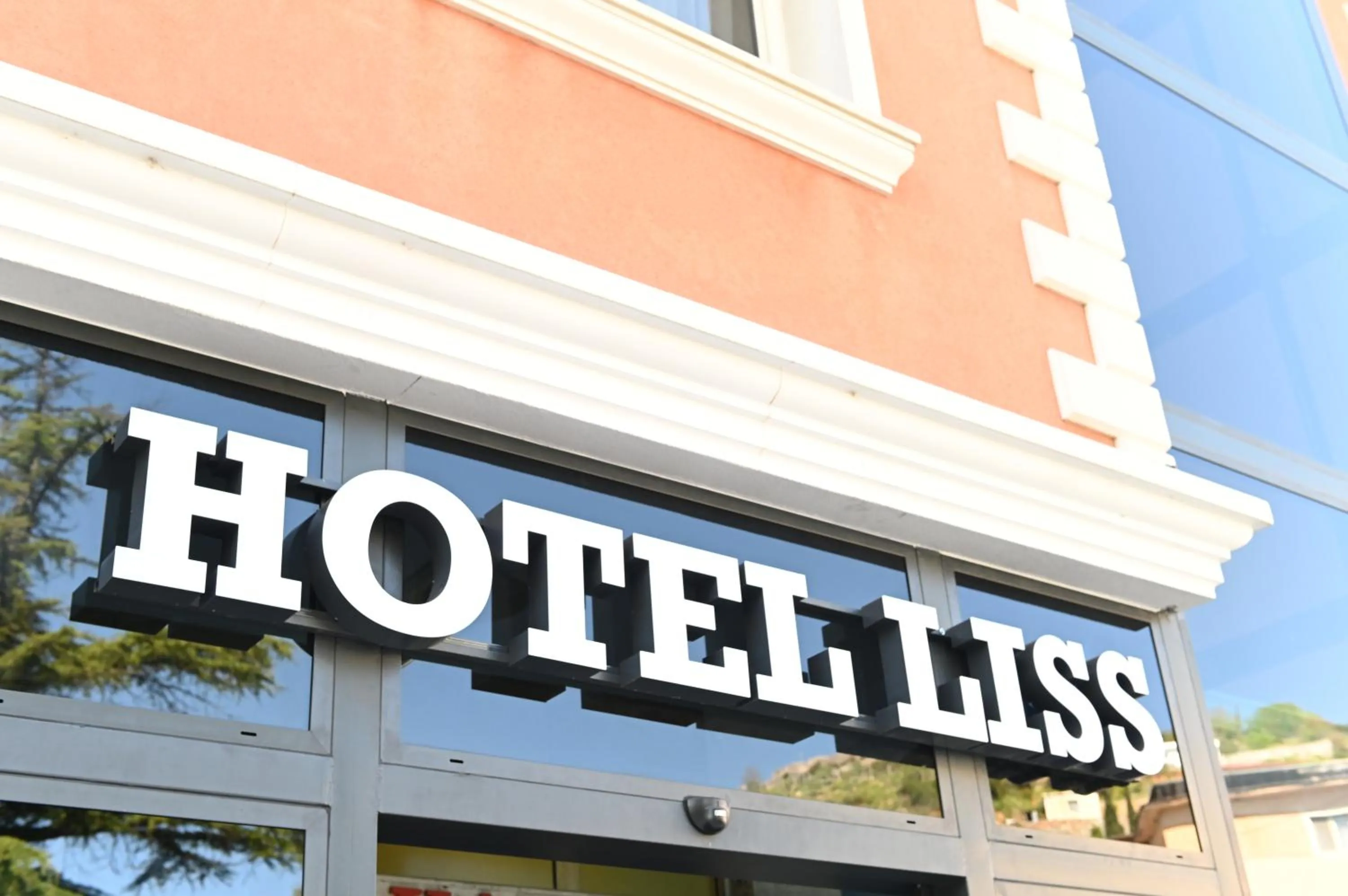 Property logo or sign in Hotel Liss