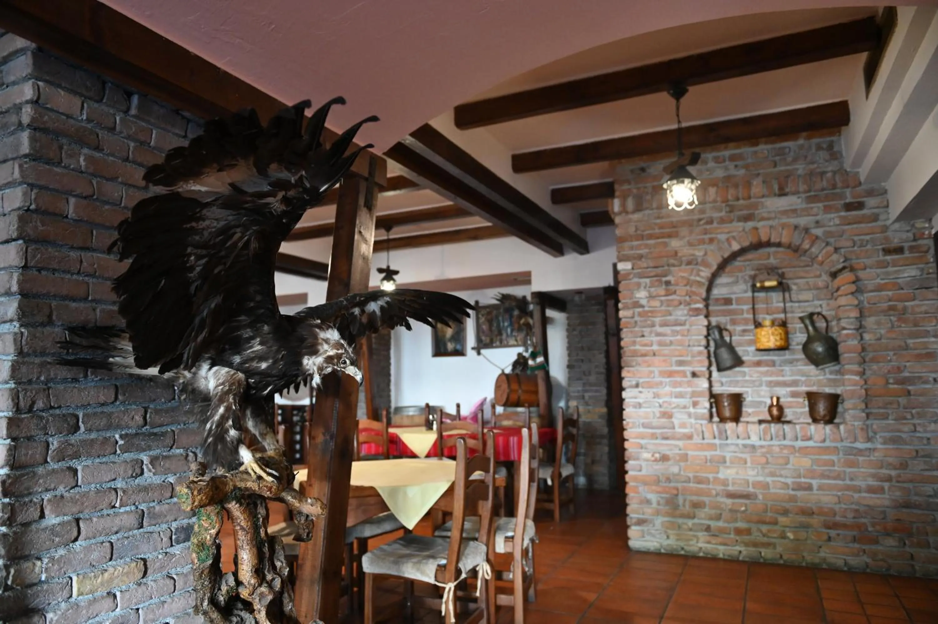 Restaurant/places to eat in Hotel Liss