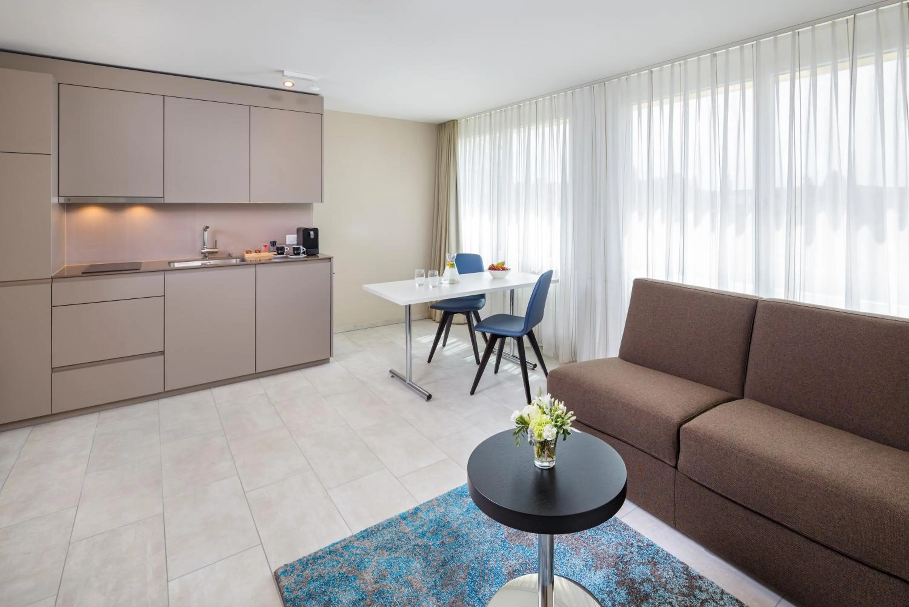 Kitchen or kitchenette in achesa homes