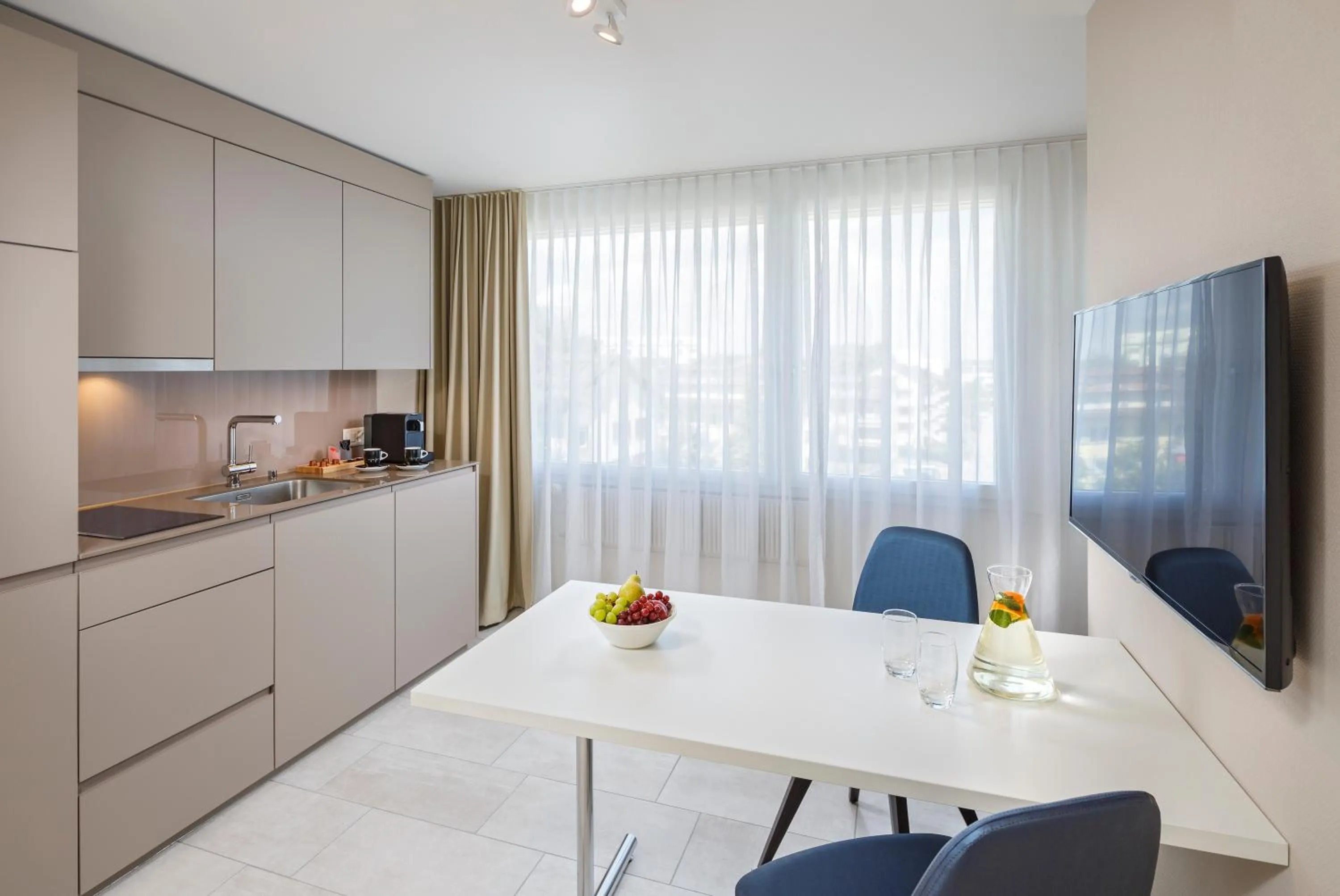 Kitchen or kitchenette in achesa homes