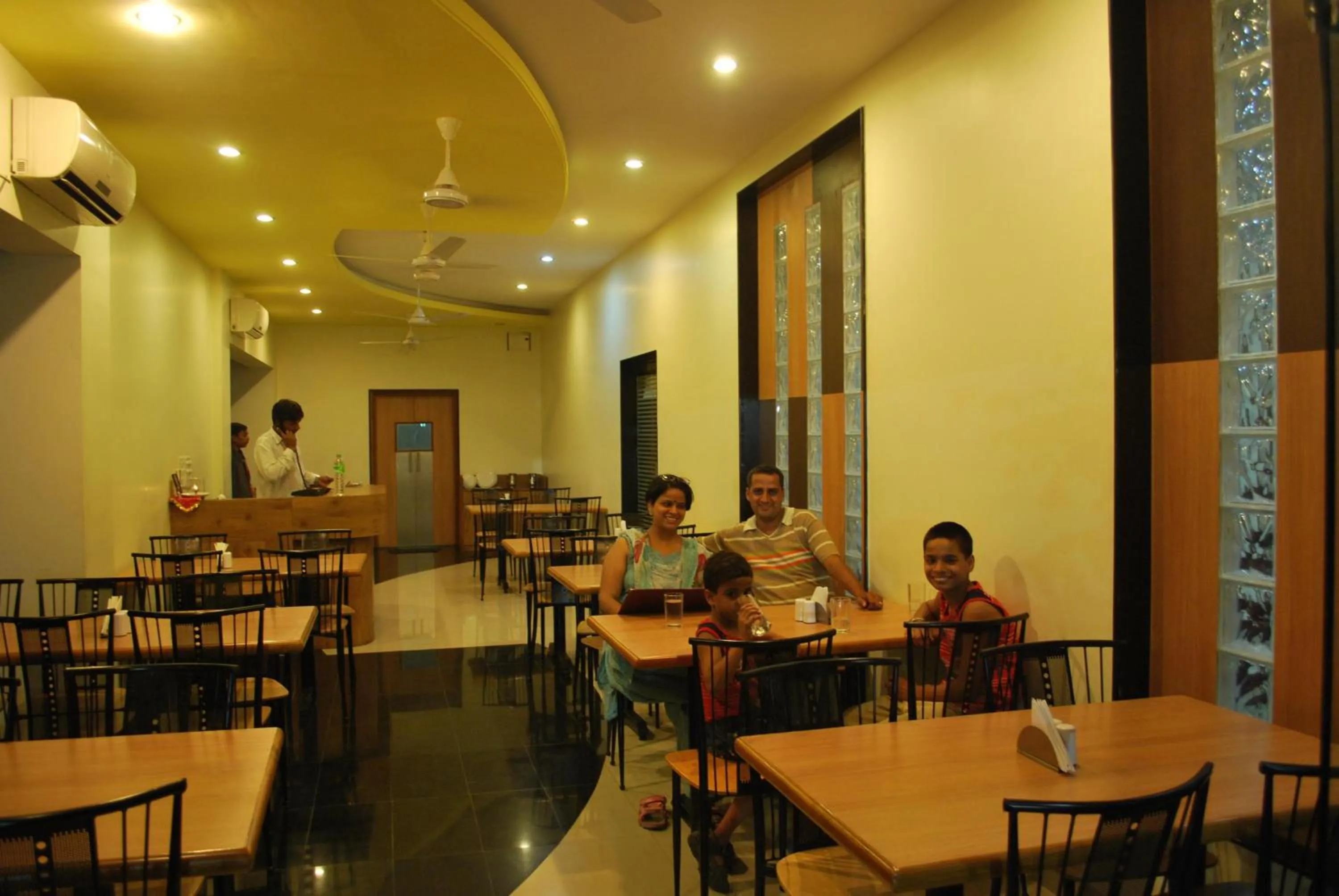 Kuber Inn