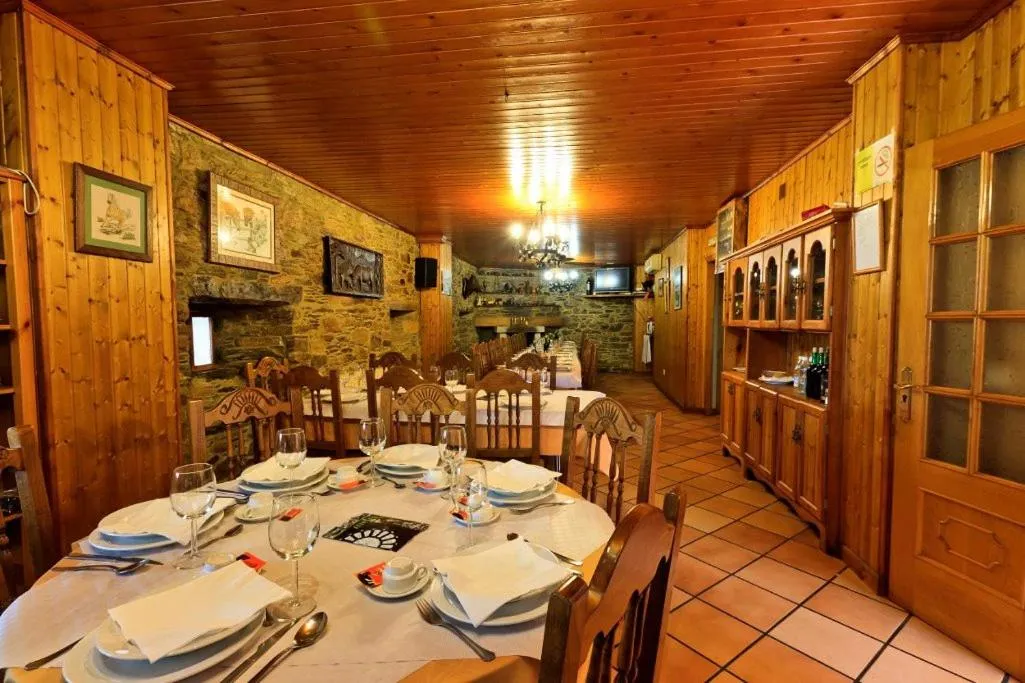 Restaurant/places to eat in Casa Cazoleiro