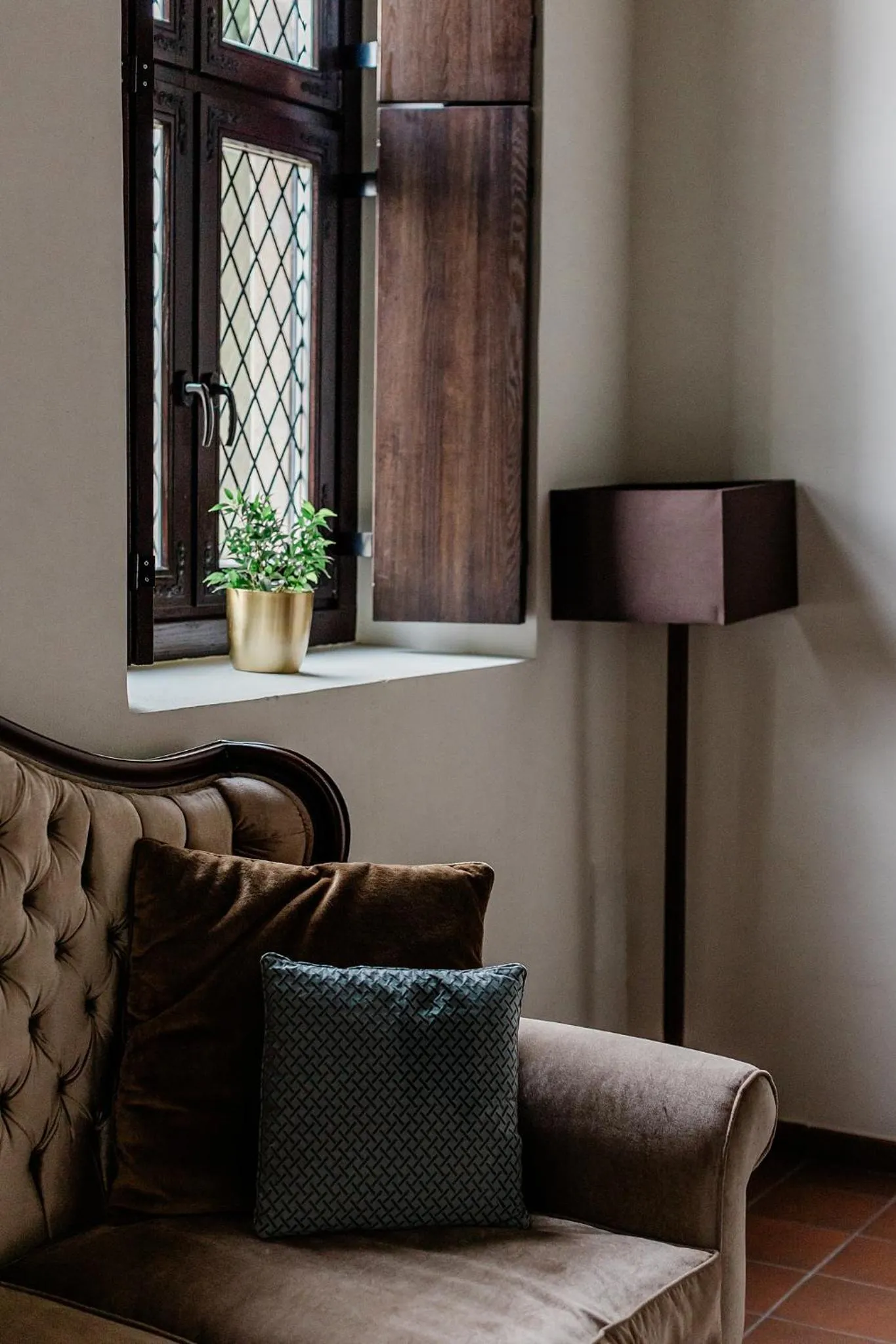 Decorative detail in Monte Pacis Hotel In Pažaislis