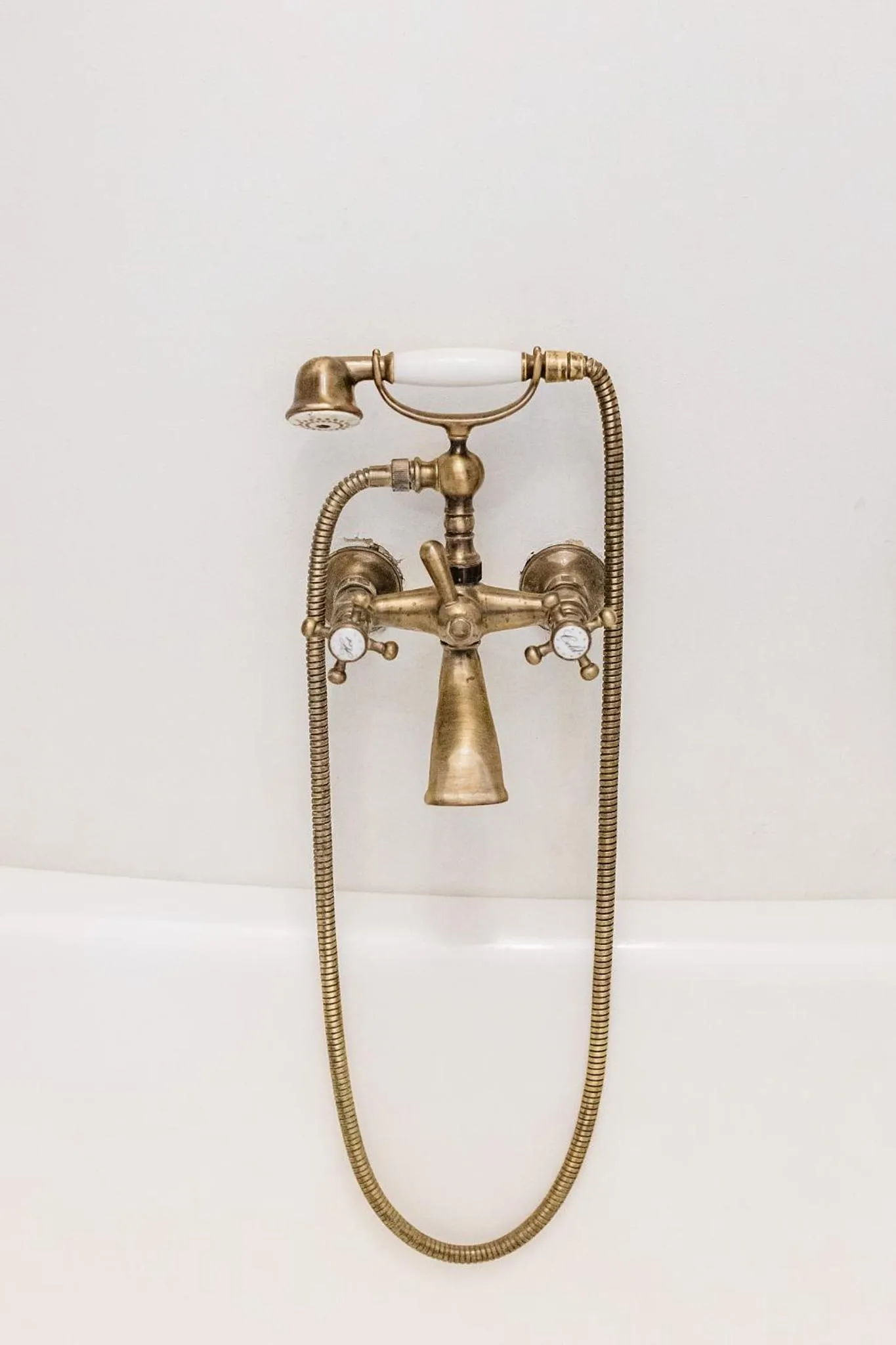 Bath in Monte Pacis Hotel In Pažaislis