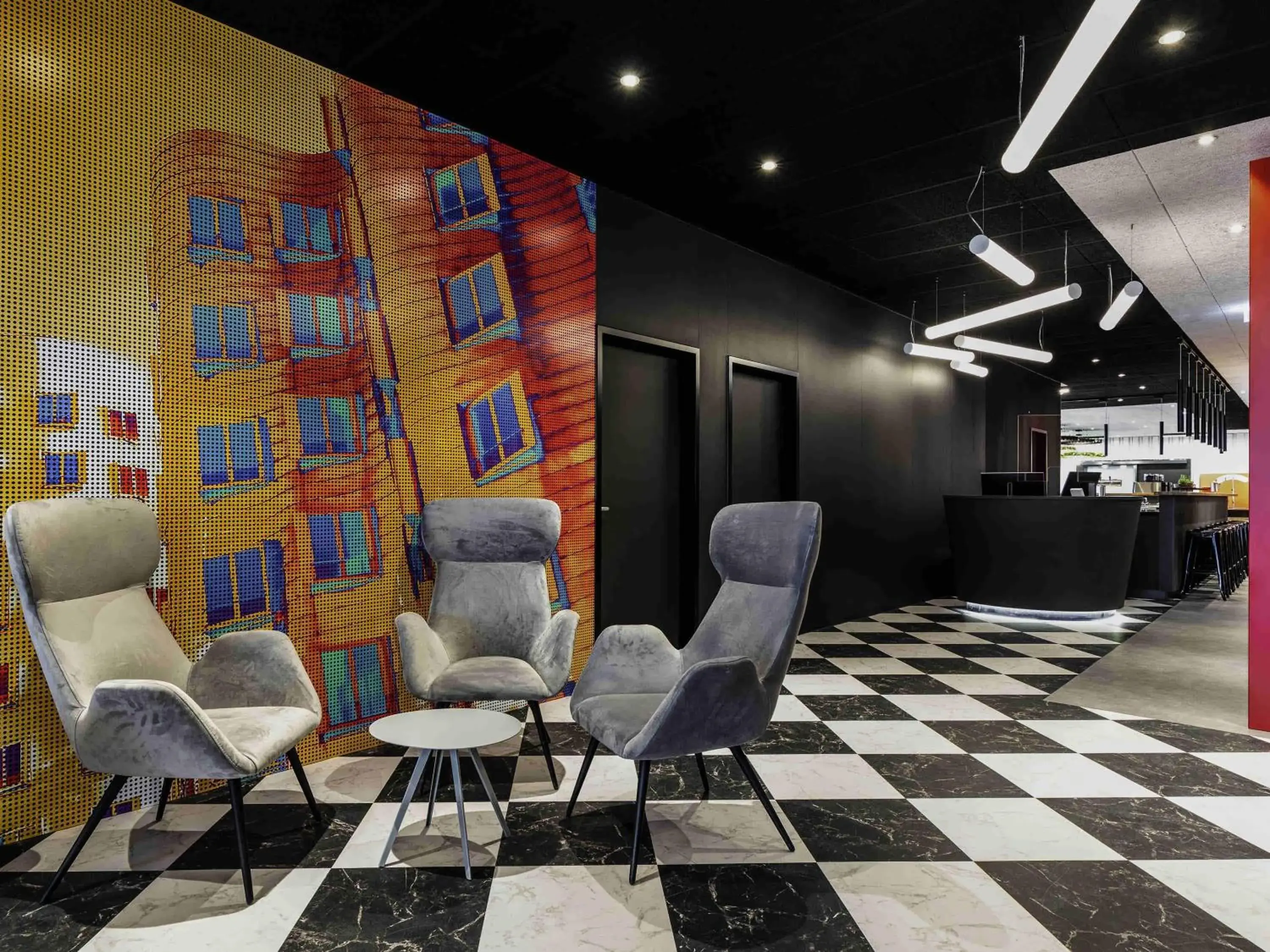 Restaurant/places to eat in ibis Duesseldorf Airport Restaurant/places to eat in ibis Duesseldorf Airport