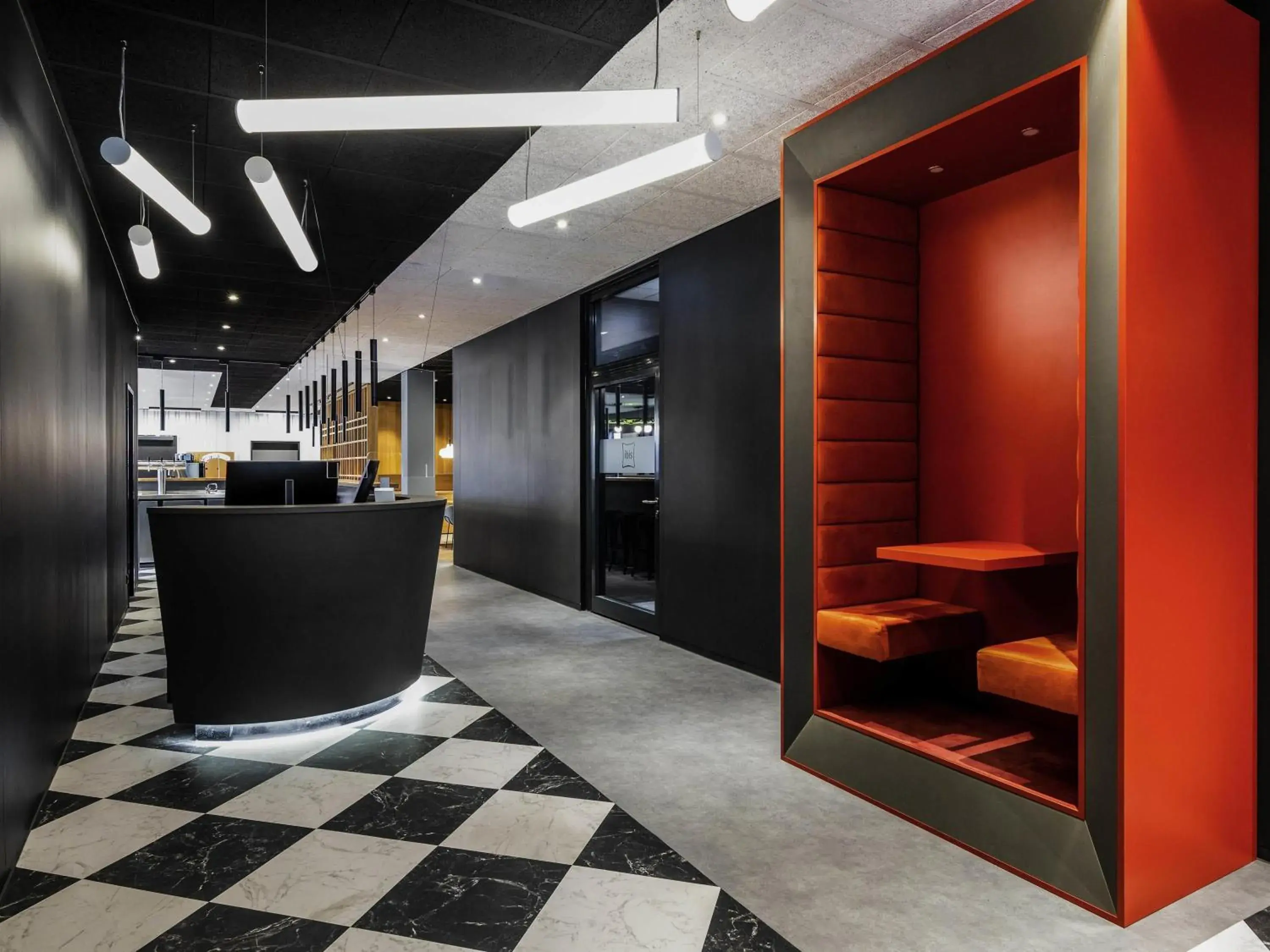 Restaurant/places to eat in ibis Duesseldorf Airport Restaurant/places to eat in ibis Duesseldorf Airport