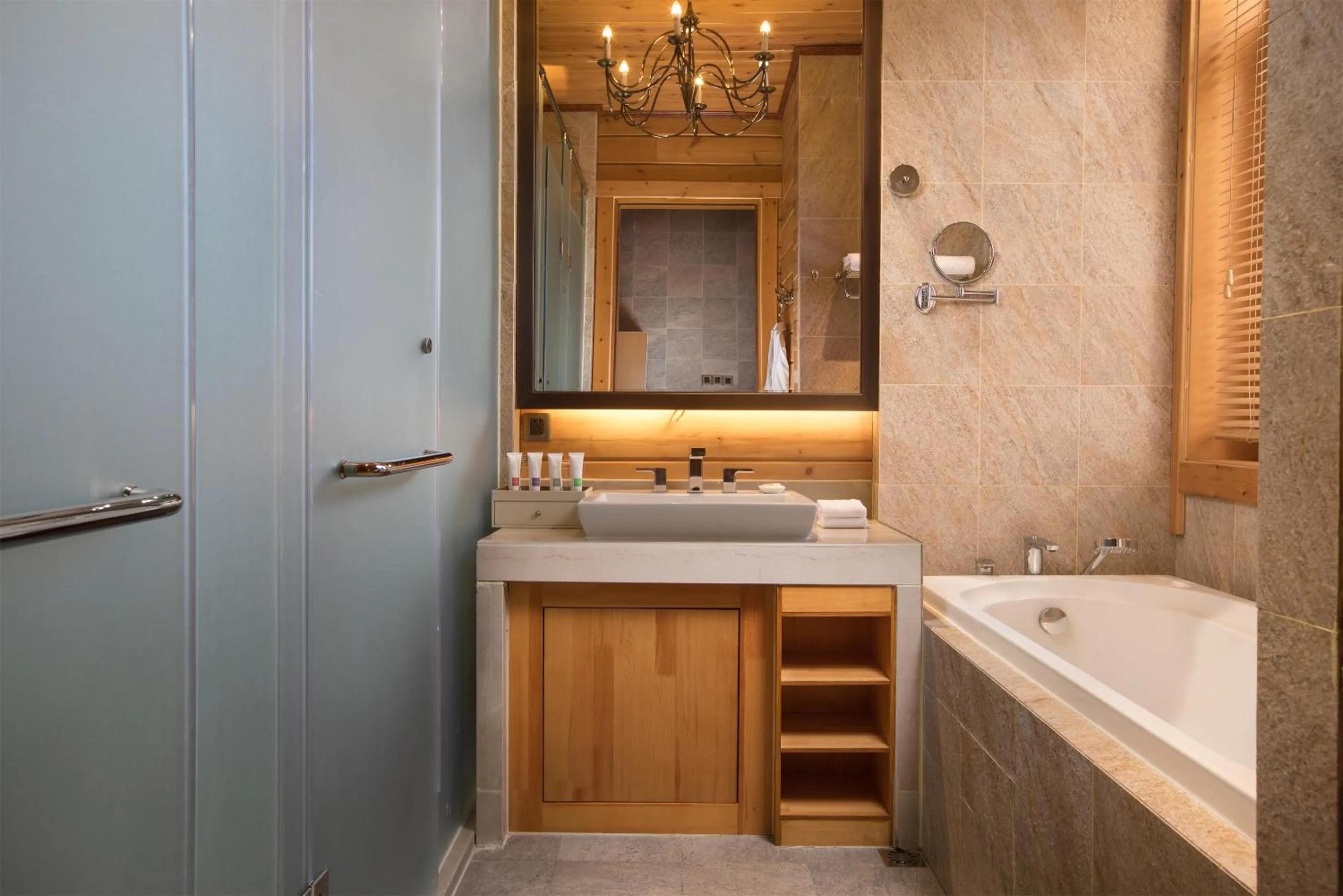 Bathroom in Swissôtel Resort Changbaishan