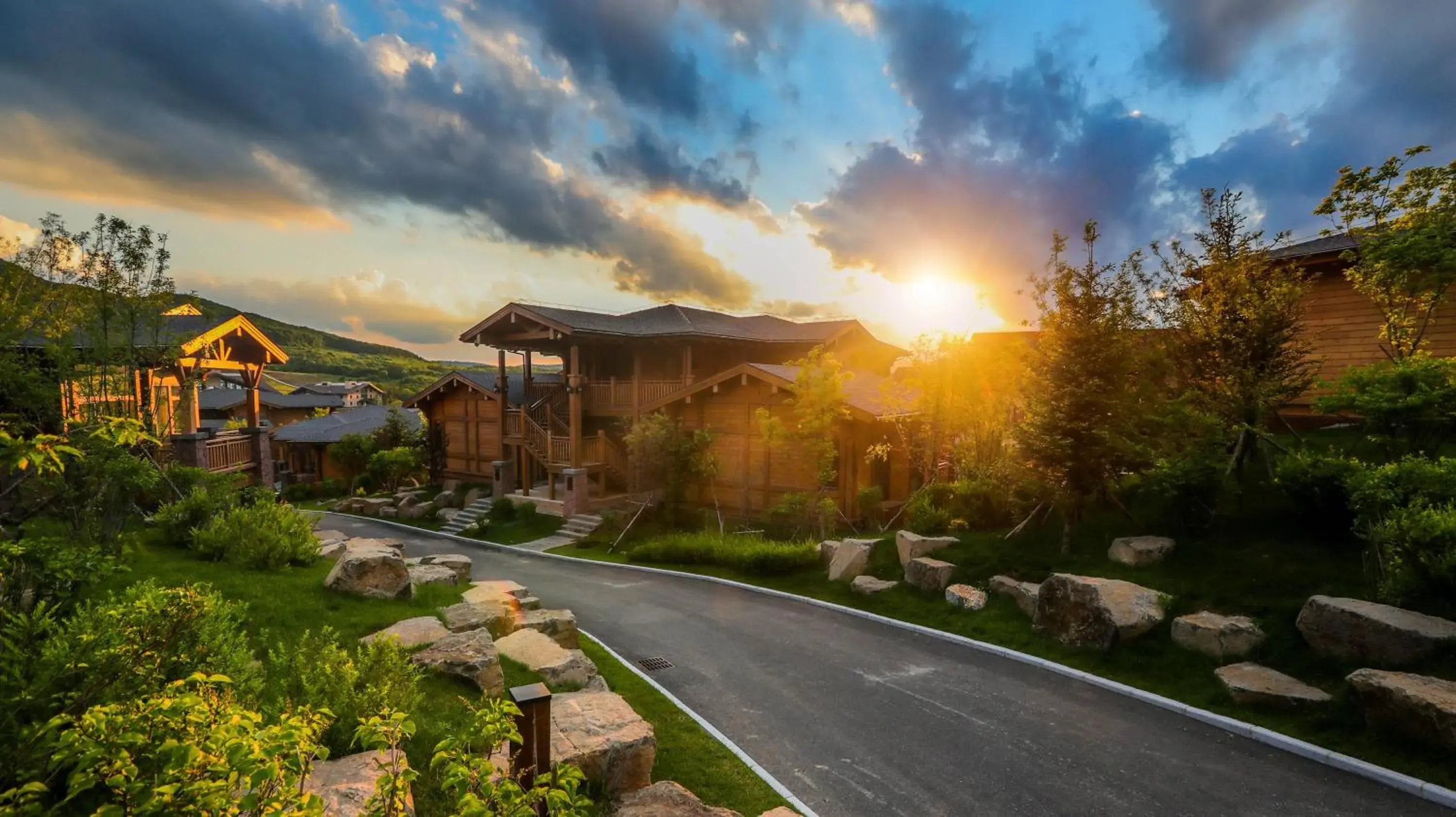 Facade/entrance in Swissôtel Resort Changbaishan Facade/entrance in Swissôtel Resort Changbaishan