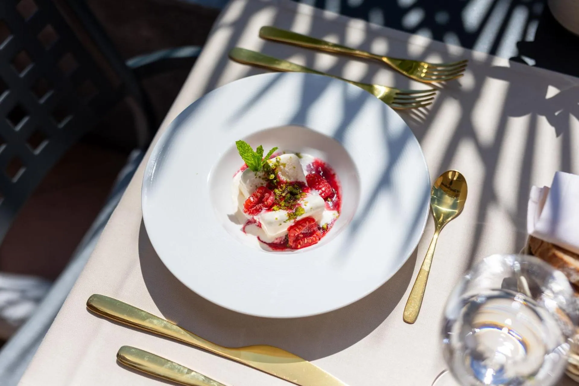 Food in Hotel La Perla