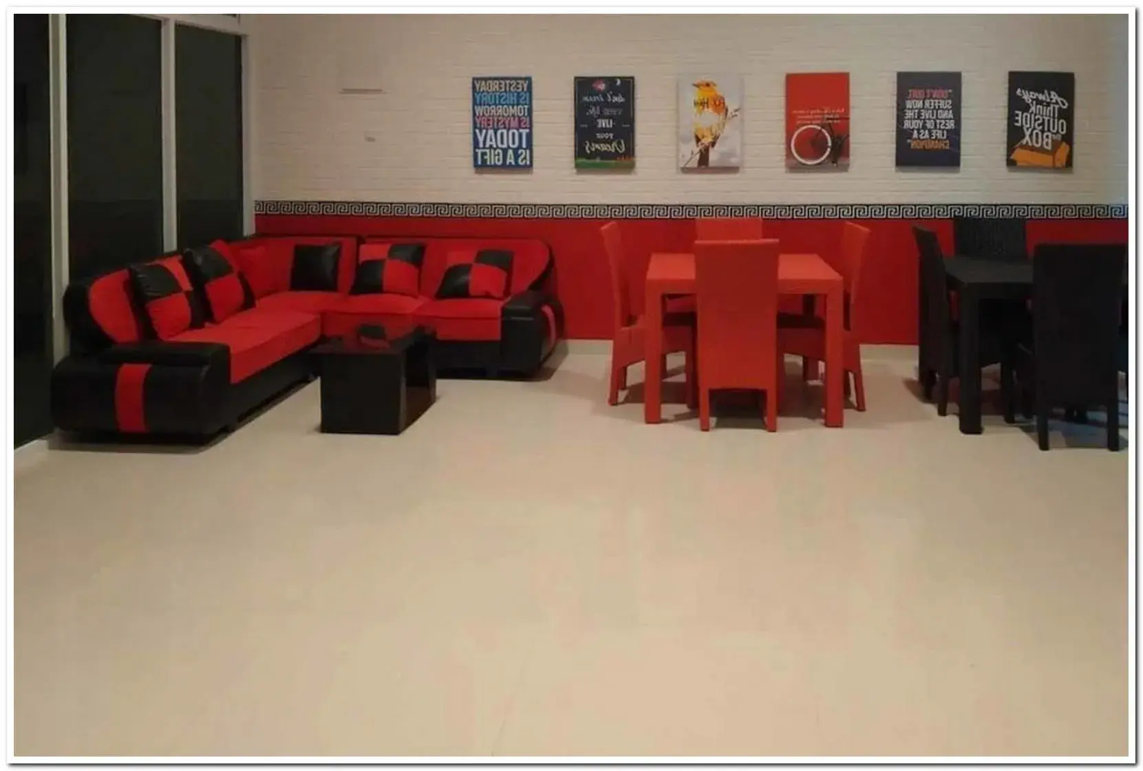 Lobby or reception in RedDoorz @ Sindangbarang Bogor Lobby or reception in RedDoorz @ Sindangbarang Bogor