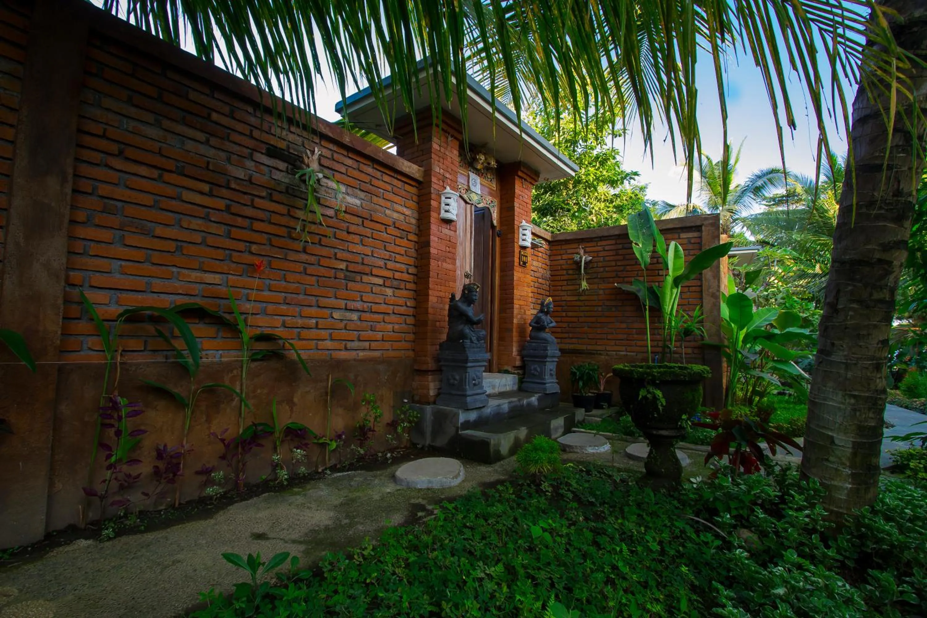 Ubud Suarga Mesari Private Pool Villa