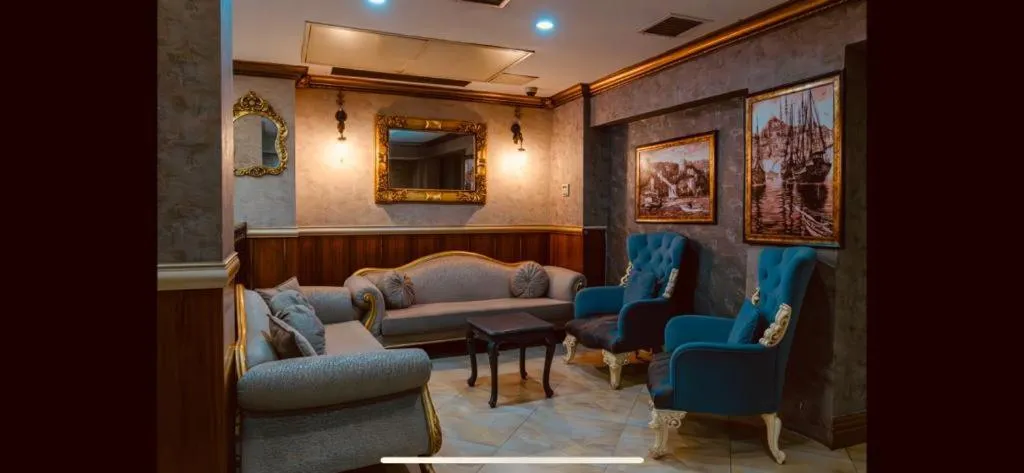Living room in Taksim Cuento Hotel