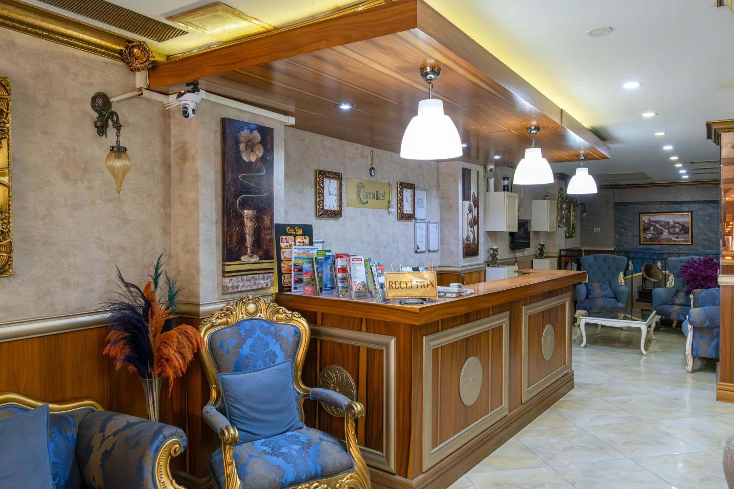 TV and multimedia in Taksim Cuento Hotel