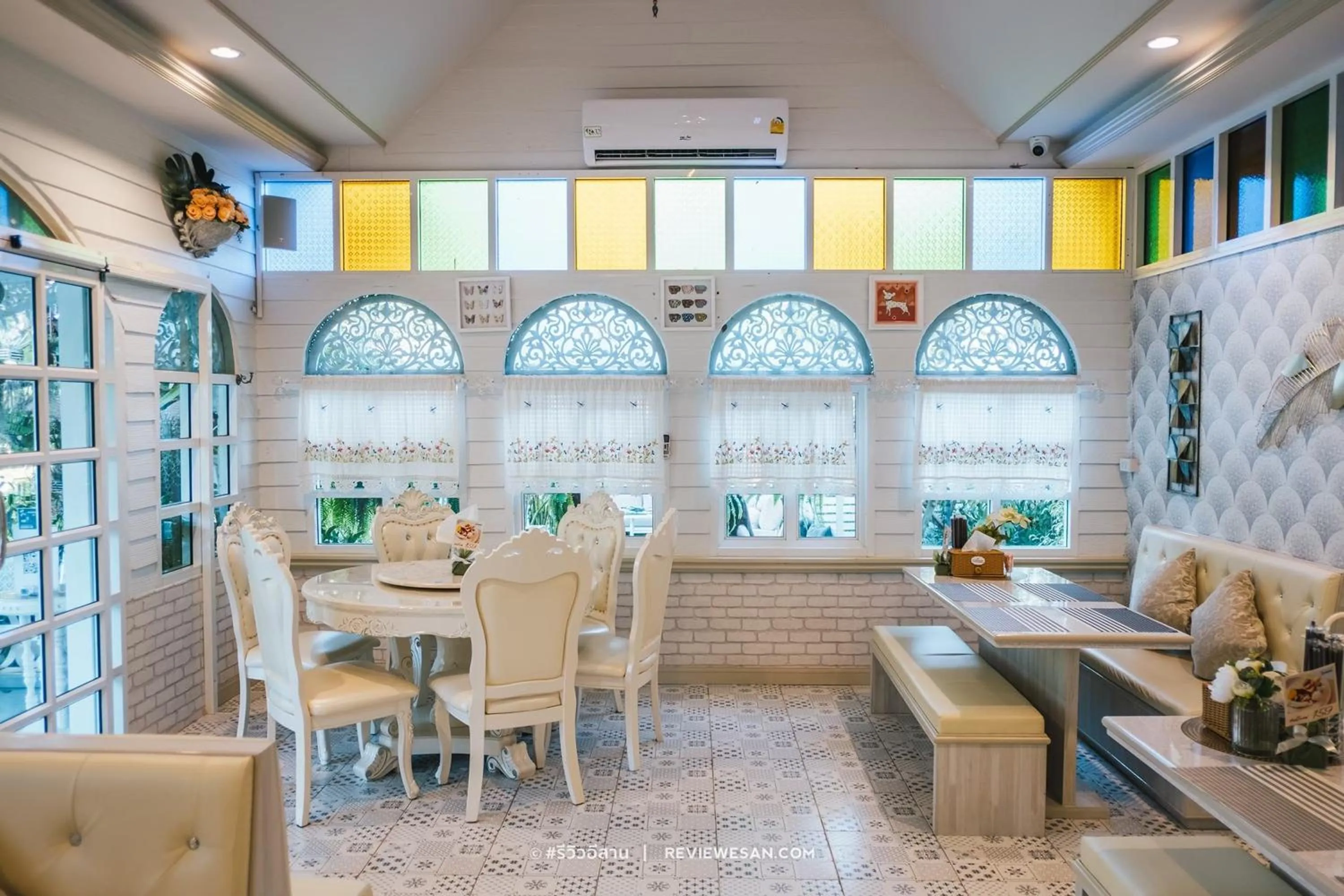 Restaurant/places to eat in BB Le Garden