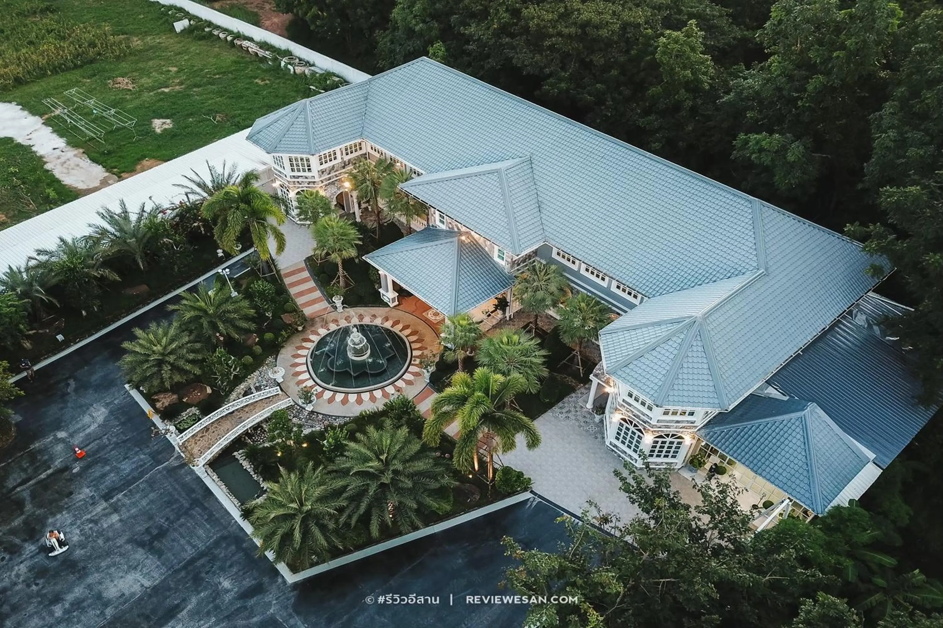 Property building in BB Le Garden