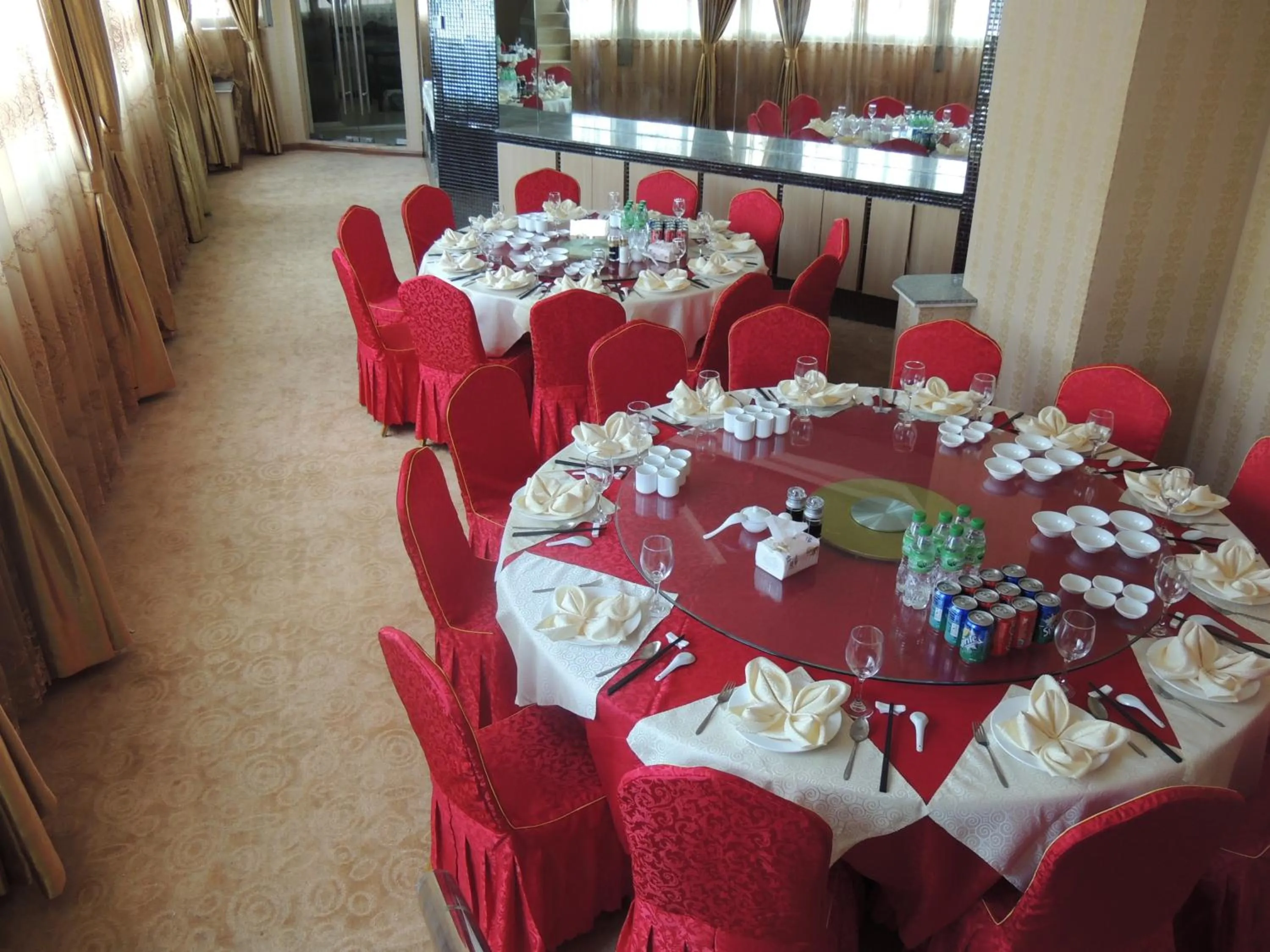 Banquet/Function facilities in Dela Chambre Hotel