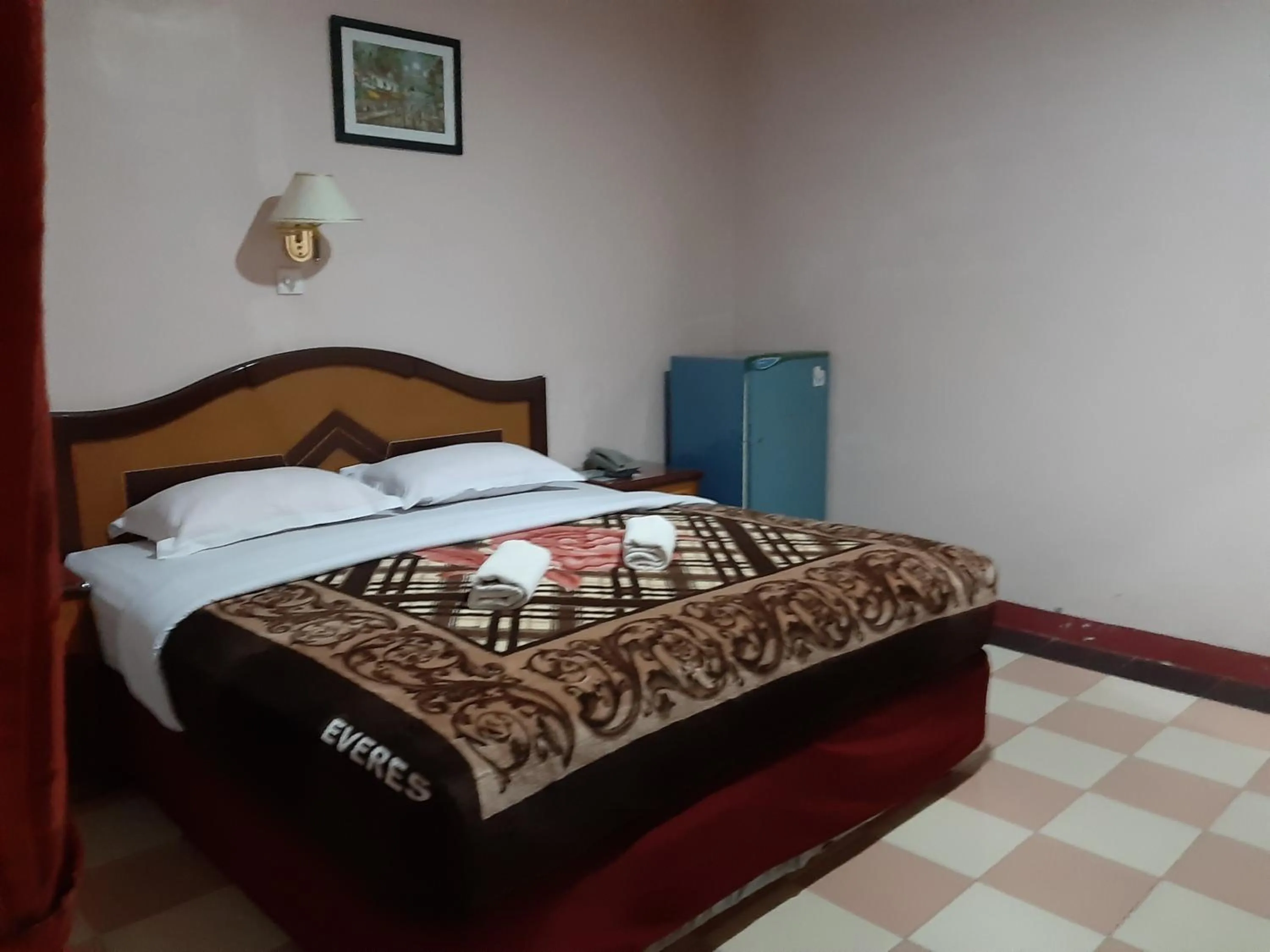 Bed in Hotel Parewisata