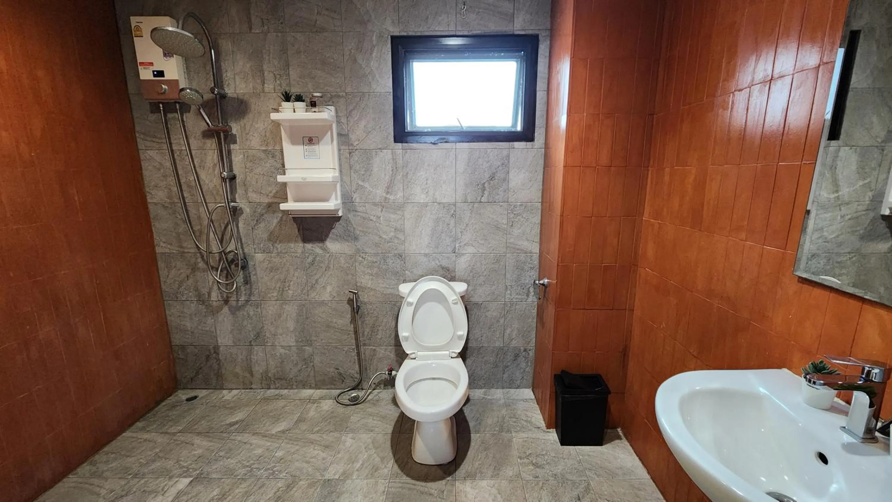 Bathroom in Krung Boutique Hotel