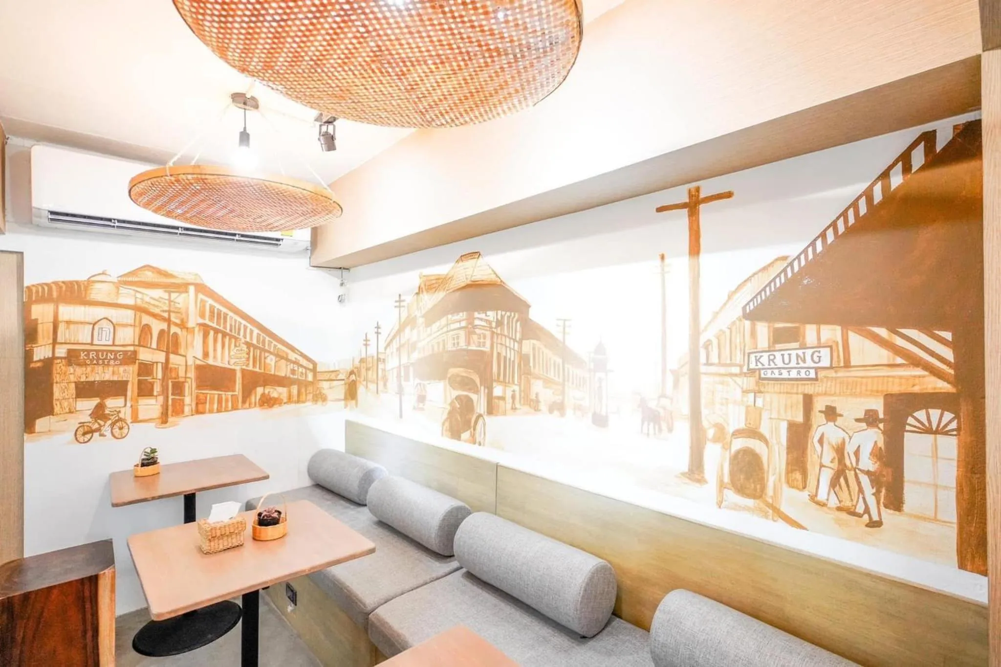 Restaurant/places to eat in Krung Boutique Hotel