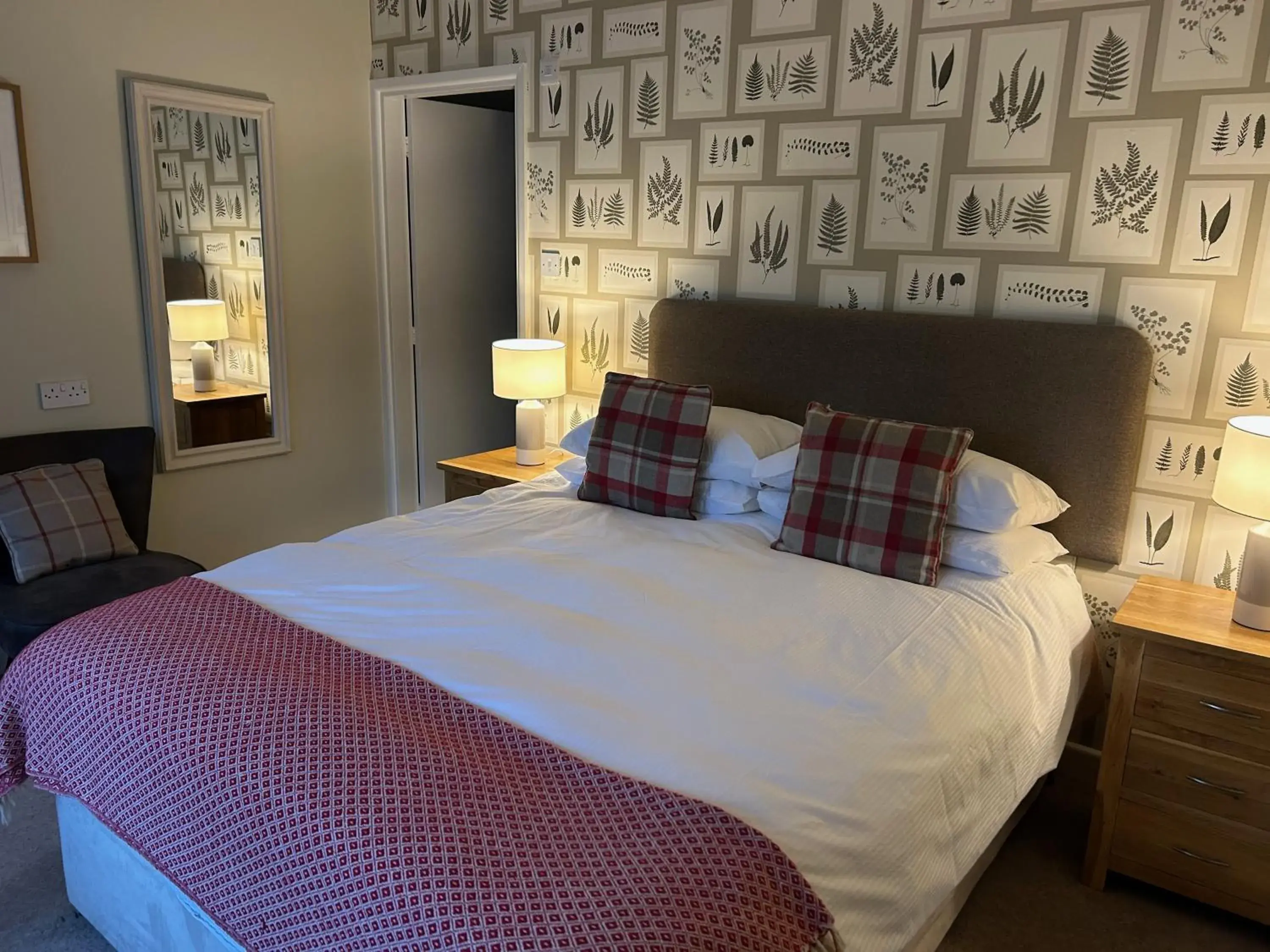 King Room - single occupancy in The Craven Arms King Room - single occupancy in The Craven Arms