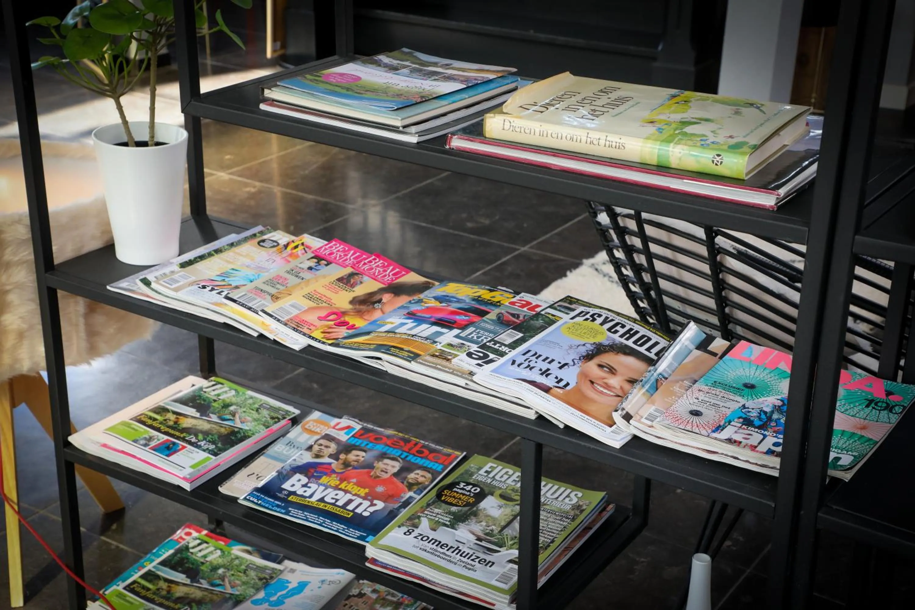 Library in Valerius Boutique Hotel