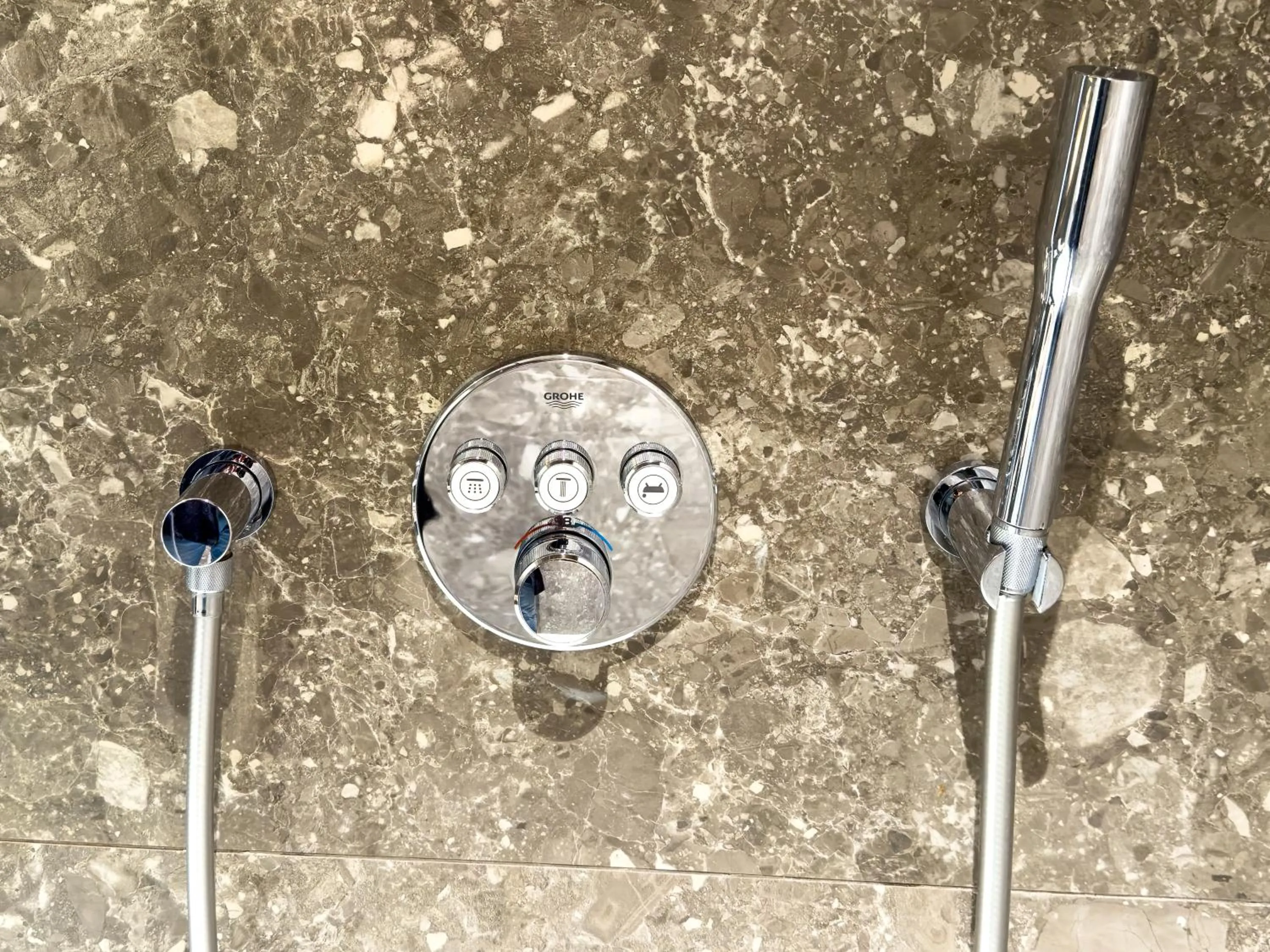 Shower in Valerius Boutique Hotel