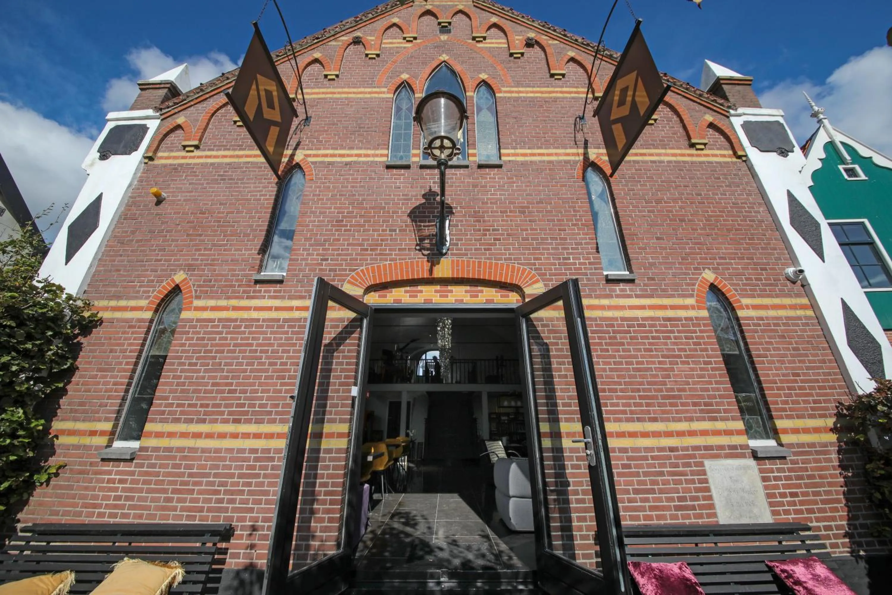 Facade/entrance in Valerius Boutique Hotel
