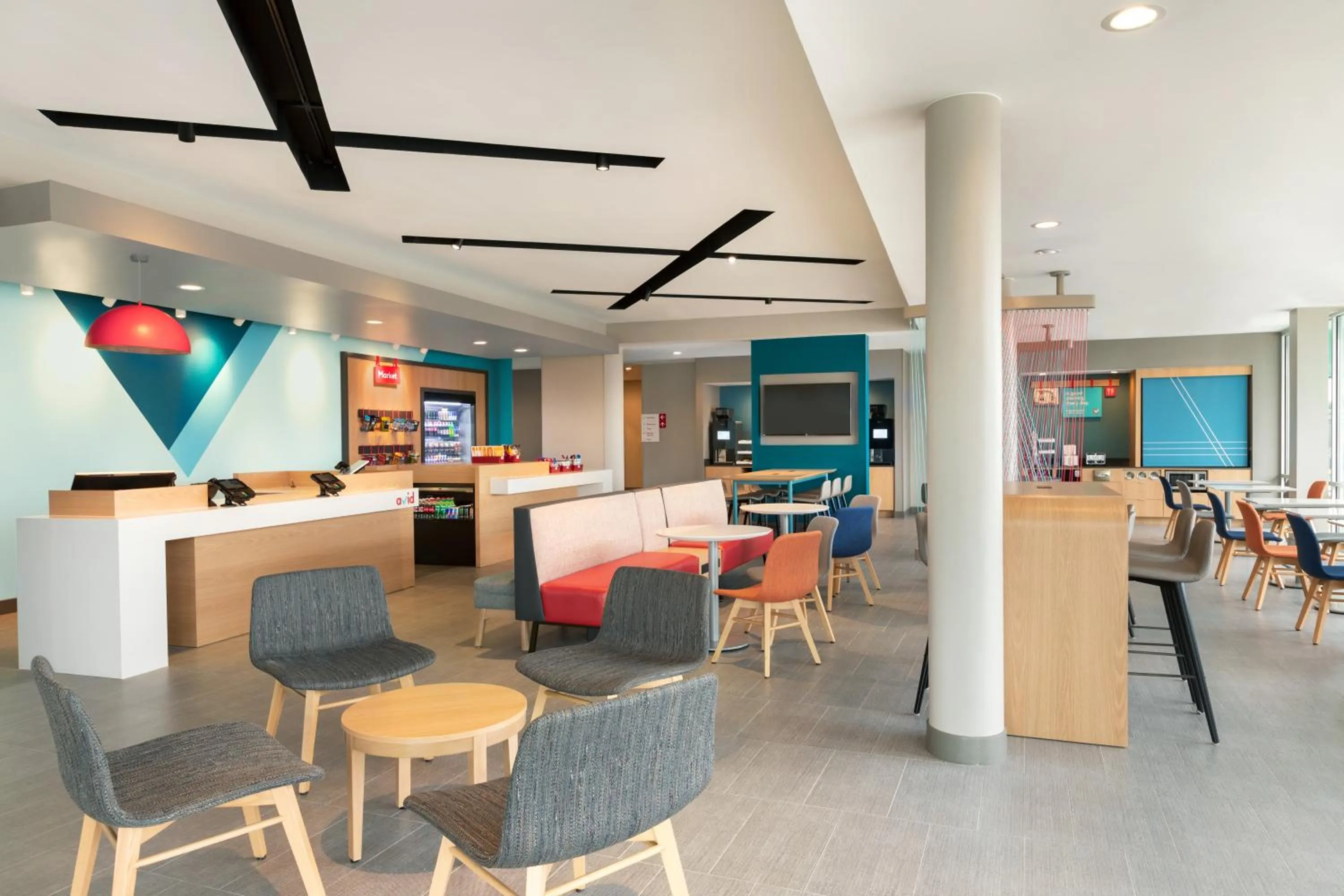 Lobby or reception in Avid Hotel Cedar Rapids South - Arpt Area by IHG