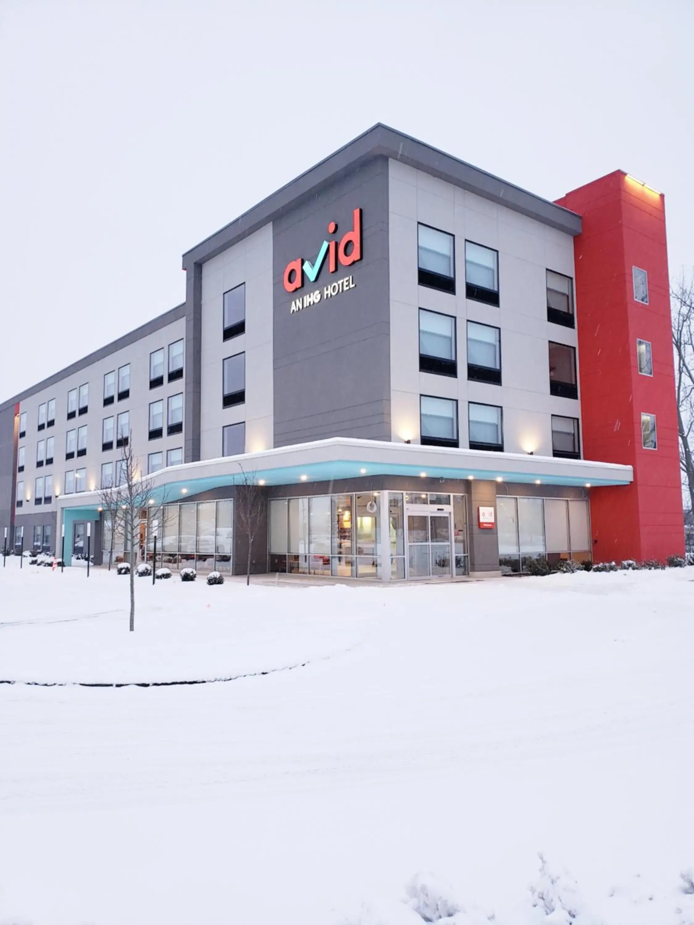 Property building in Avid Hotels - Cincinnati N - West Chester by IHG Property building in Avid Hotels - Cincinnati N - West Chester by IHG