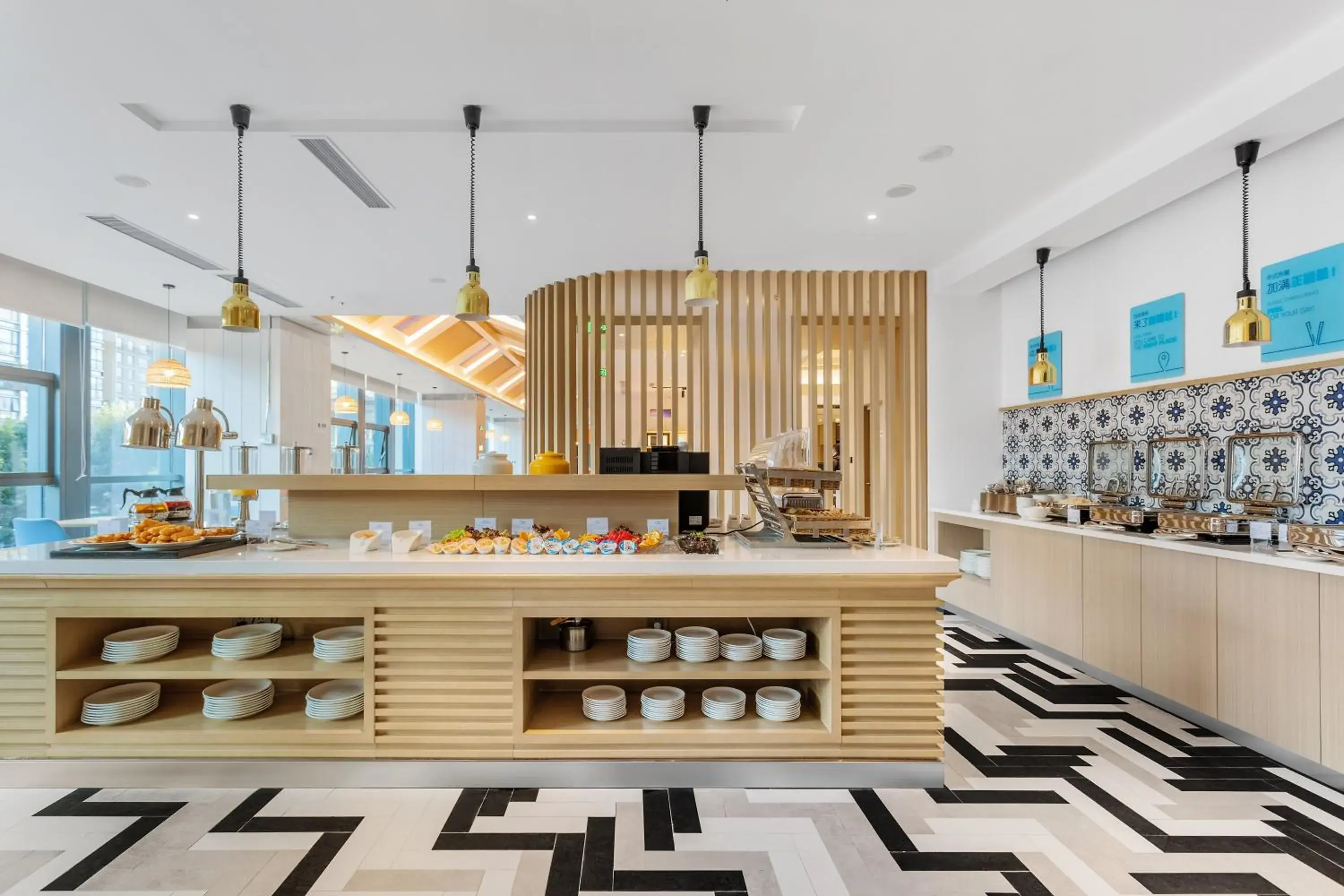 Breakfast in Holiday Inn Express Dali Xiaguan by IHG Breakfast in Holiday Inn Express Dali Xiaguan by IHG