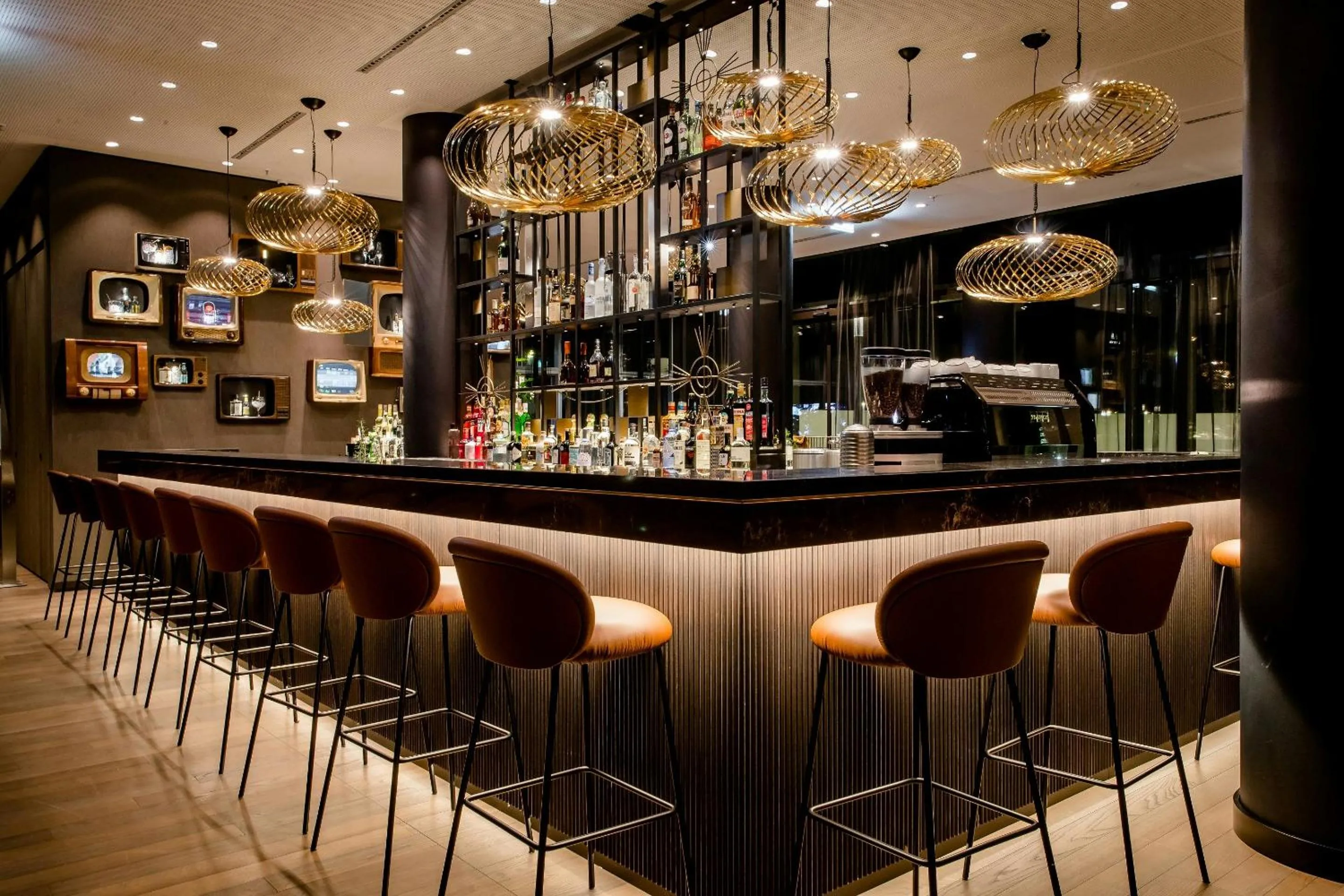 Lounge or bar in Motel One Köln-Messe