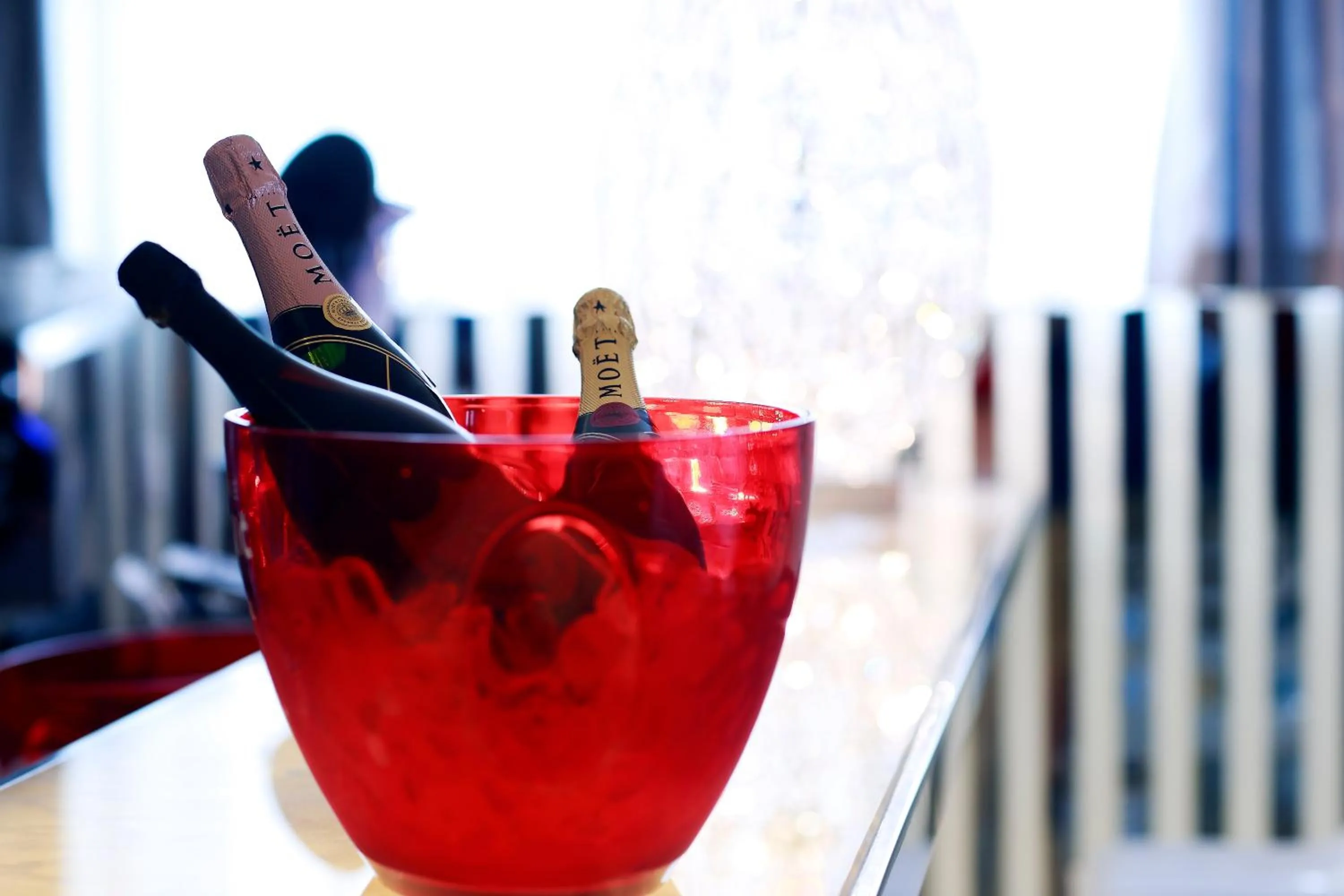 Alcoholic drinks in Hotel 9