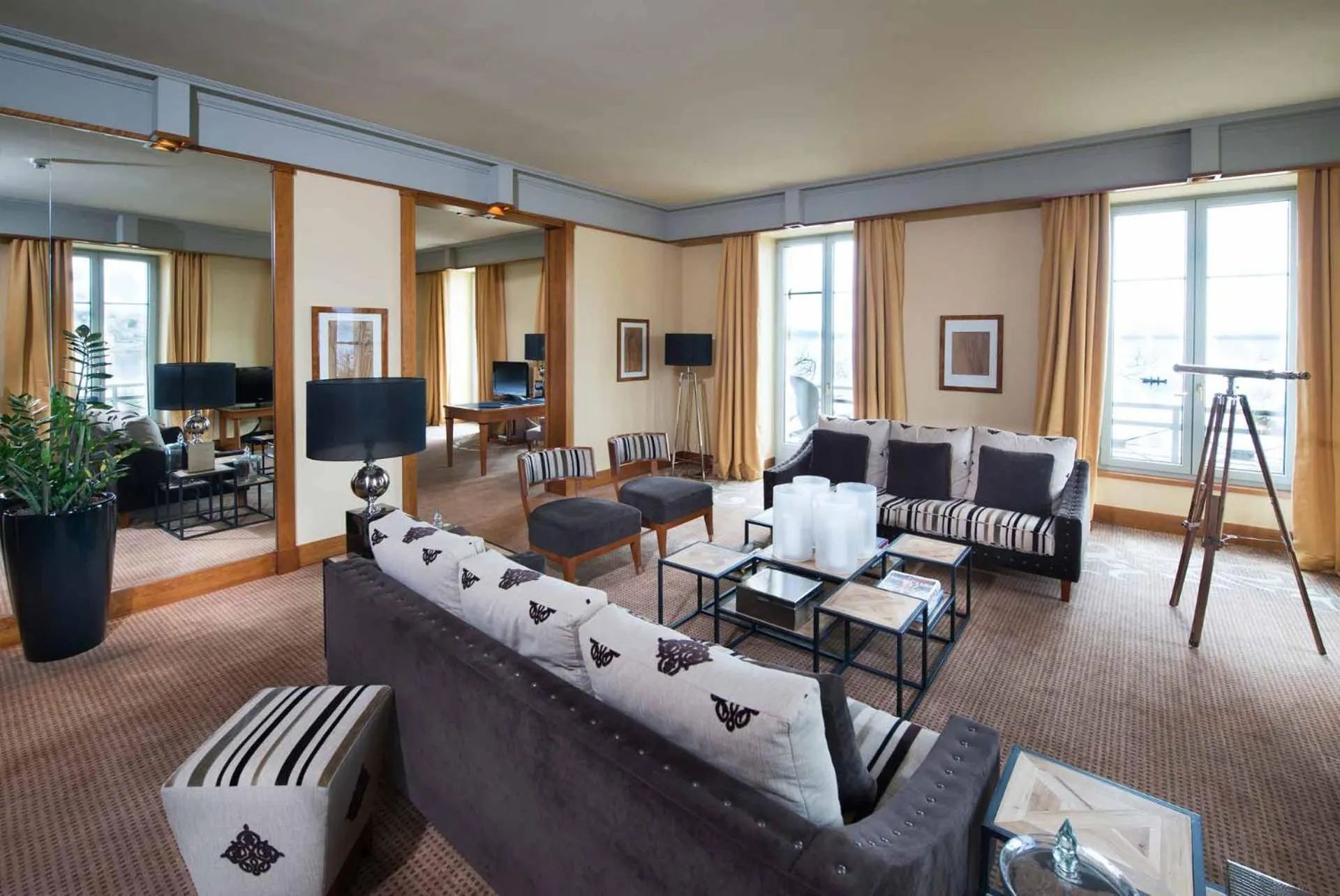 Living room in Beau Rivage Hotel