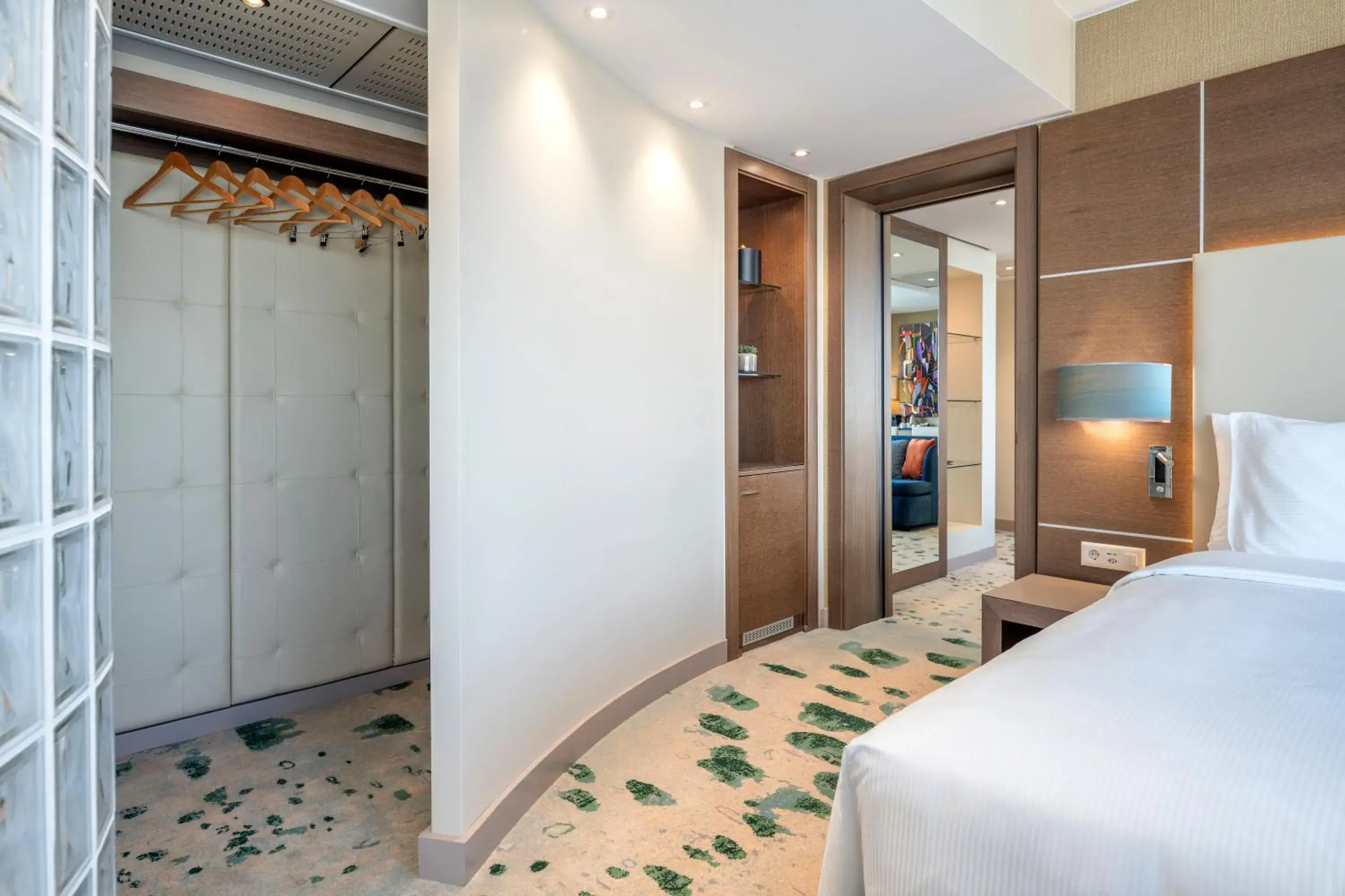 Bedroom, Bed in Hilton Geneva Hotel and Conference Centre Bedroom, Bed in Hilton Geneva Hotel and Conference Centre