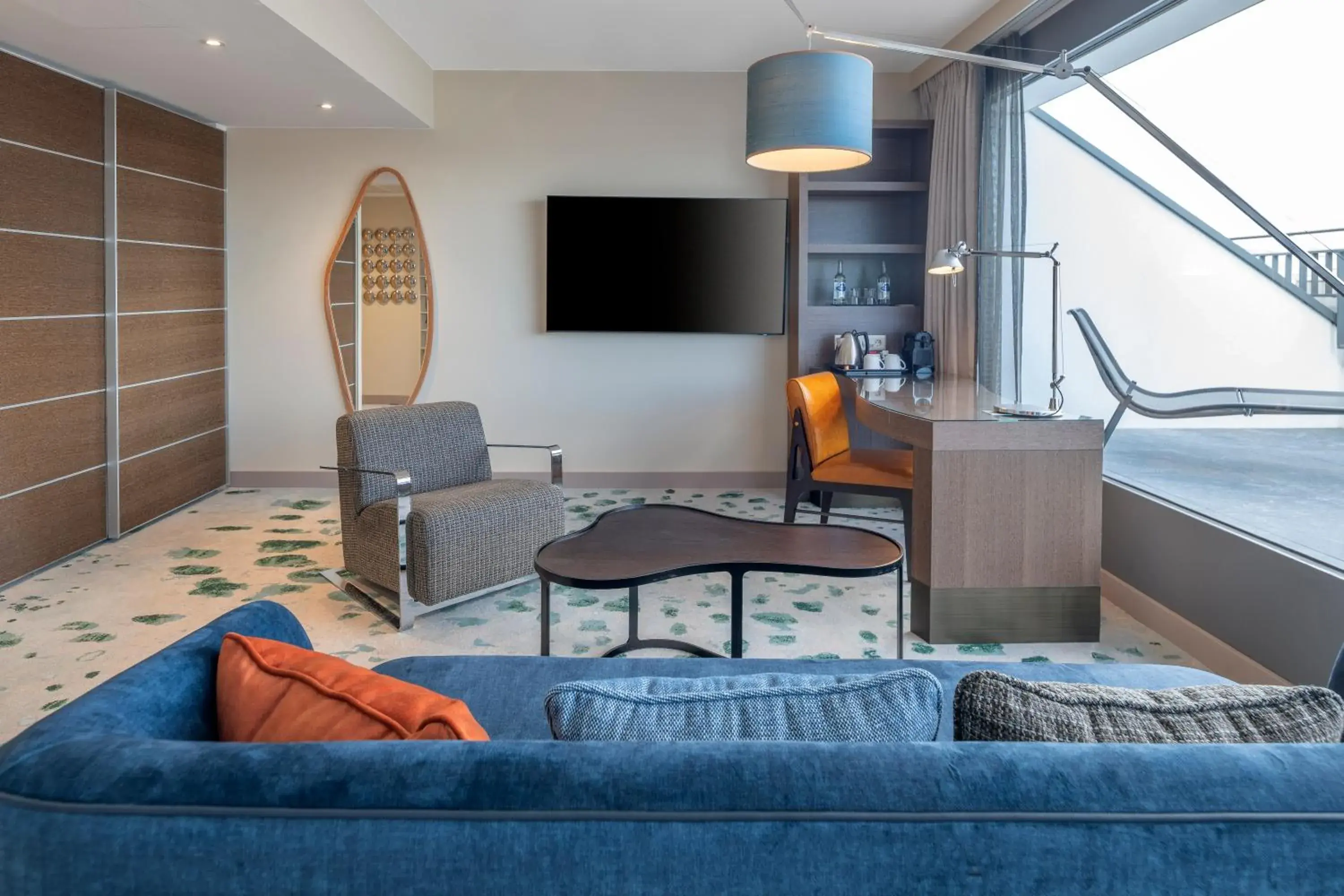 Bedroom in Hilton Geneva Hotel and Conference Centre Bedroom in Hilton Geneva Hotel and Conference Centre