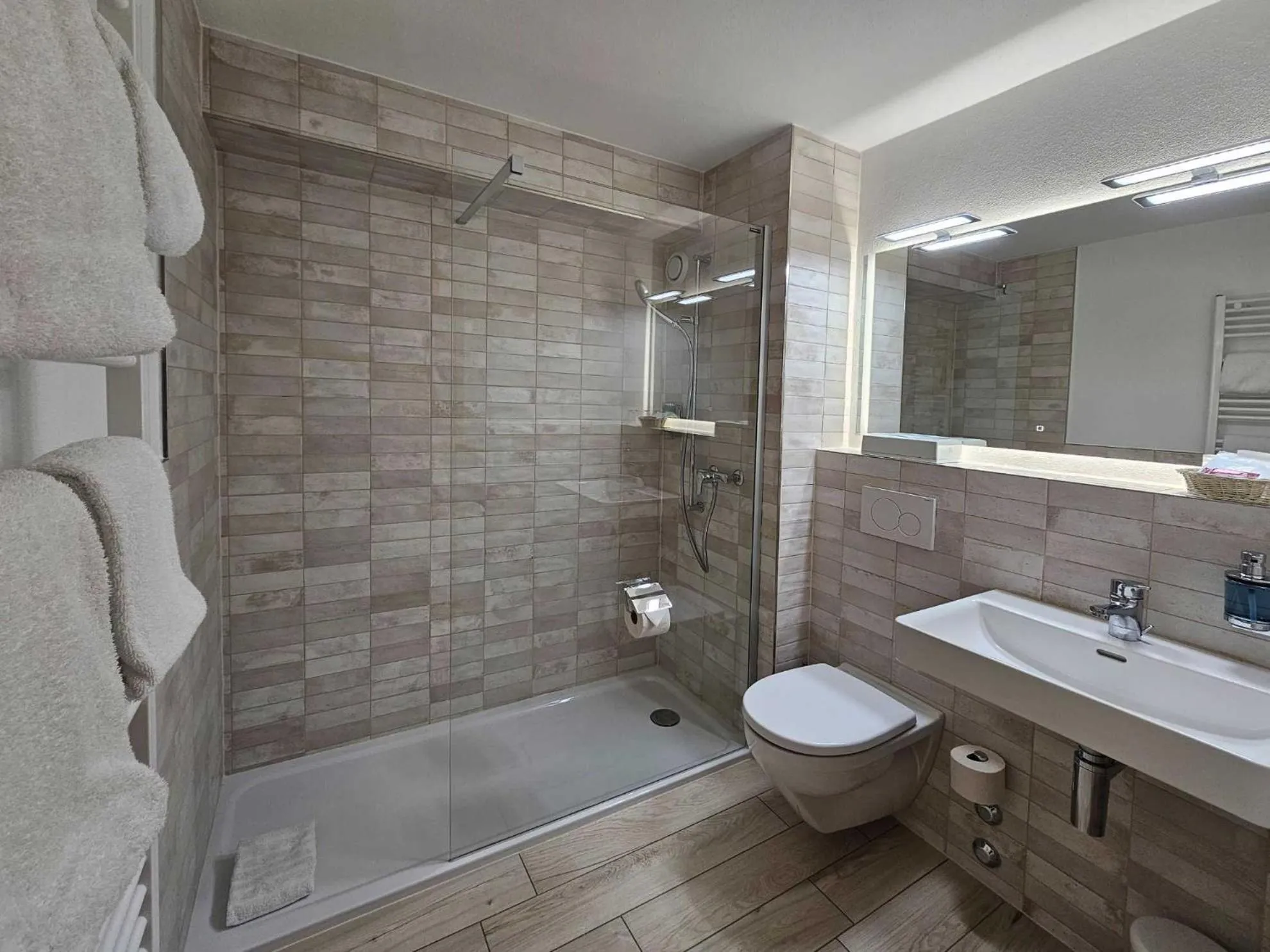 Bathroom in Badehotel Salina Maris – Wellness & Vintage
