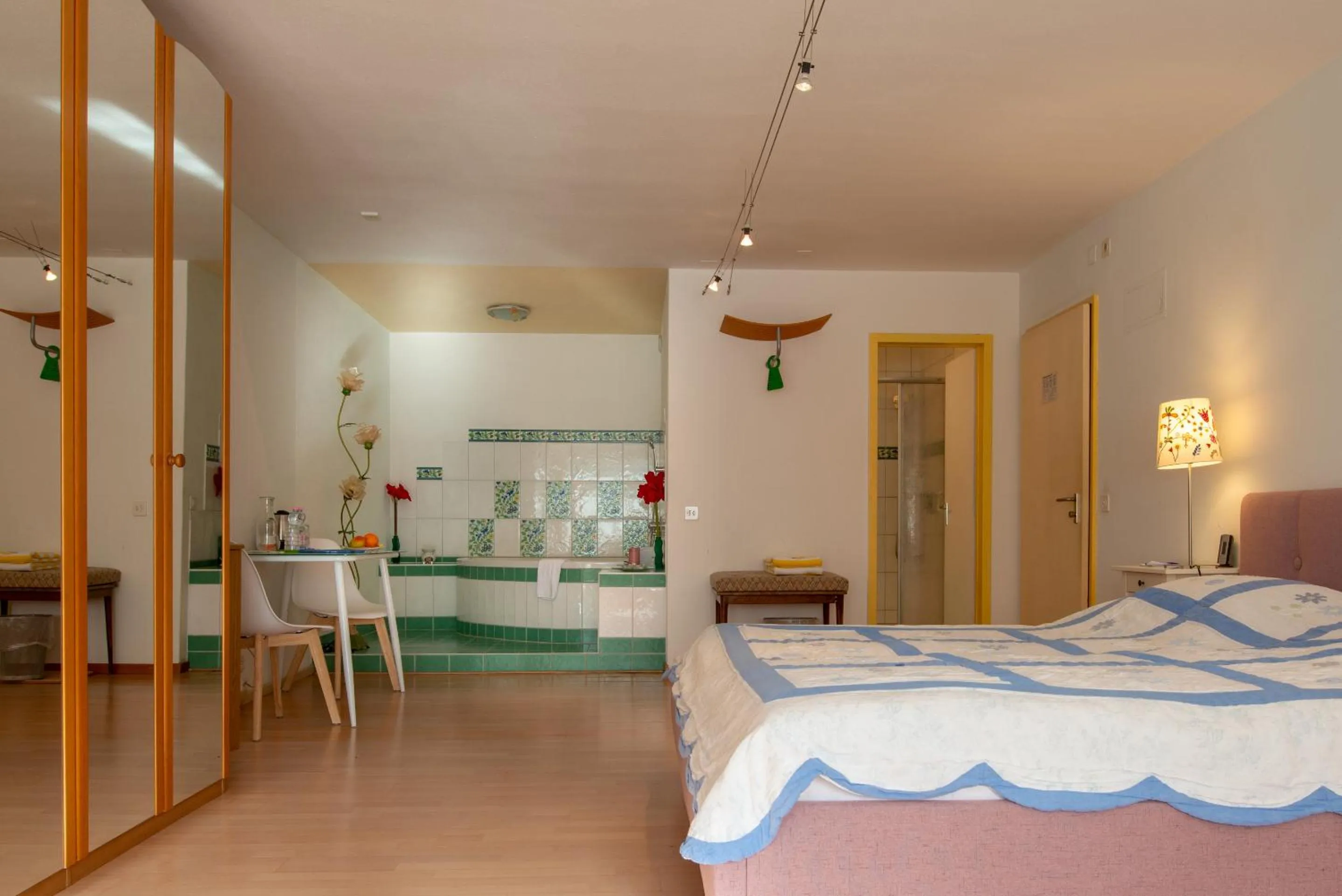 Spa and wellness centre/facilities, Bed in Badehotel Salina Maris – Wellness & Vintage