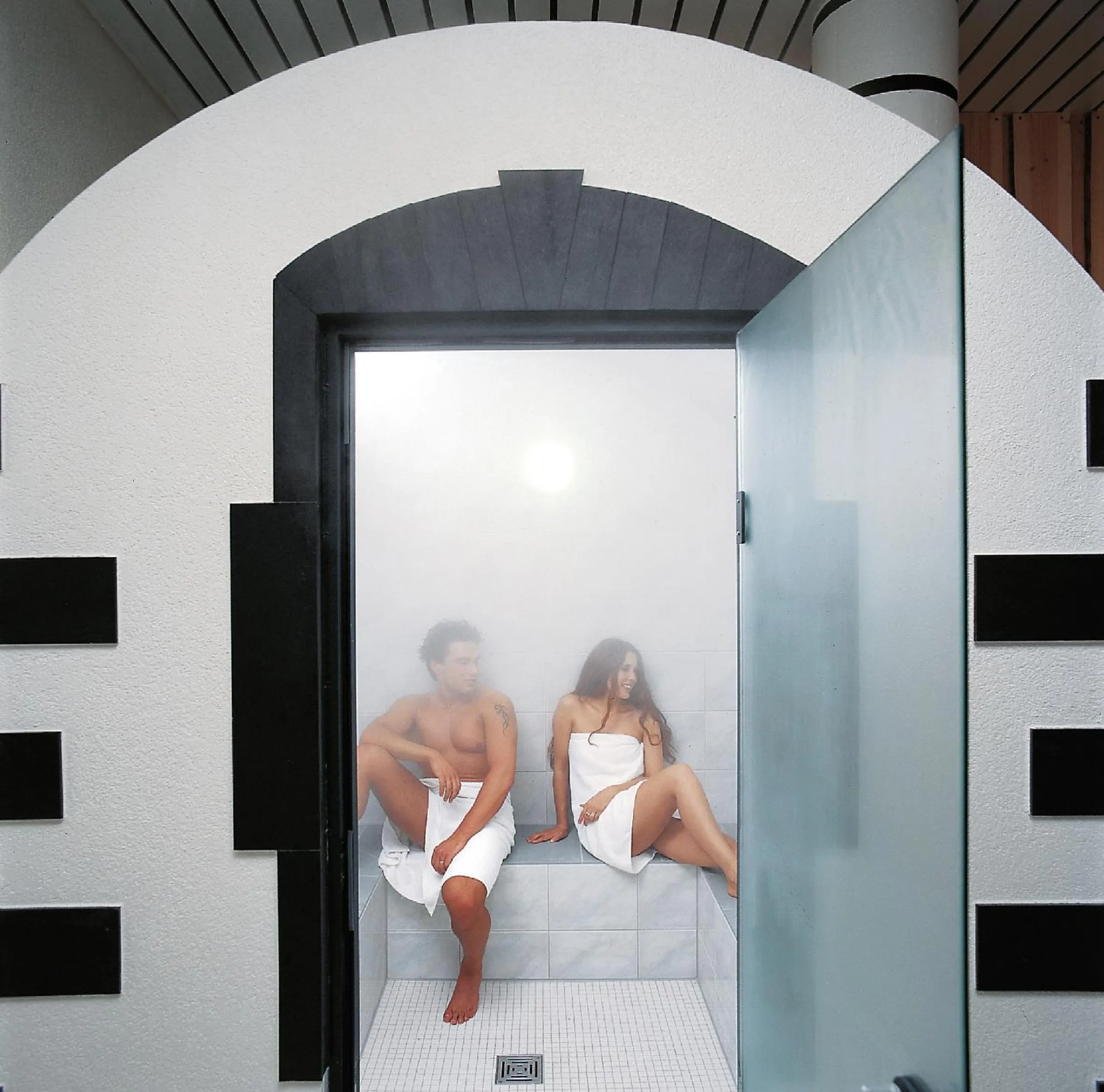 Steam room in Badehotel Salina Maris – Wellness & Vintage