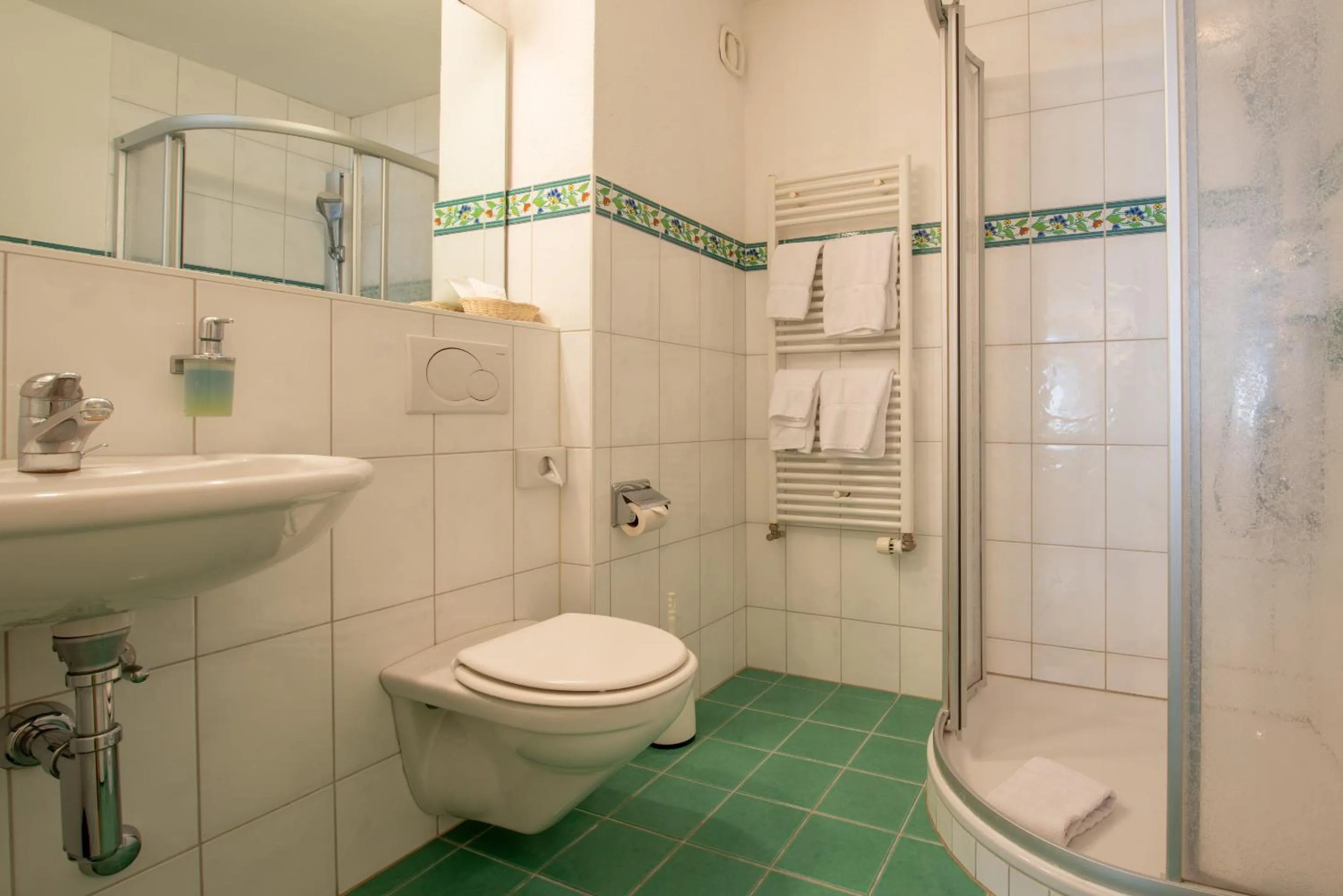 Bathroom in Badehotel Salina Maris – Wellness & Vintage
