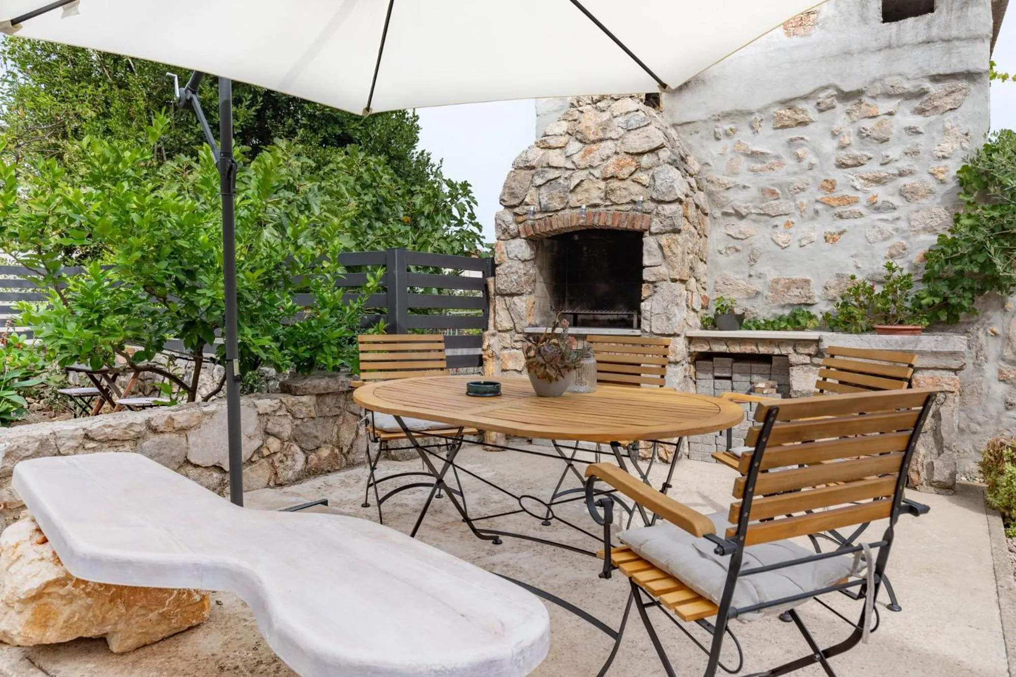 BBQ facilities in Apartman Otto