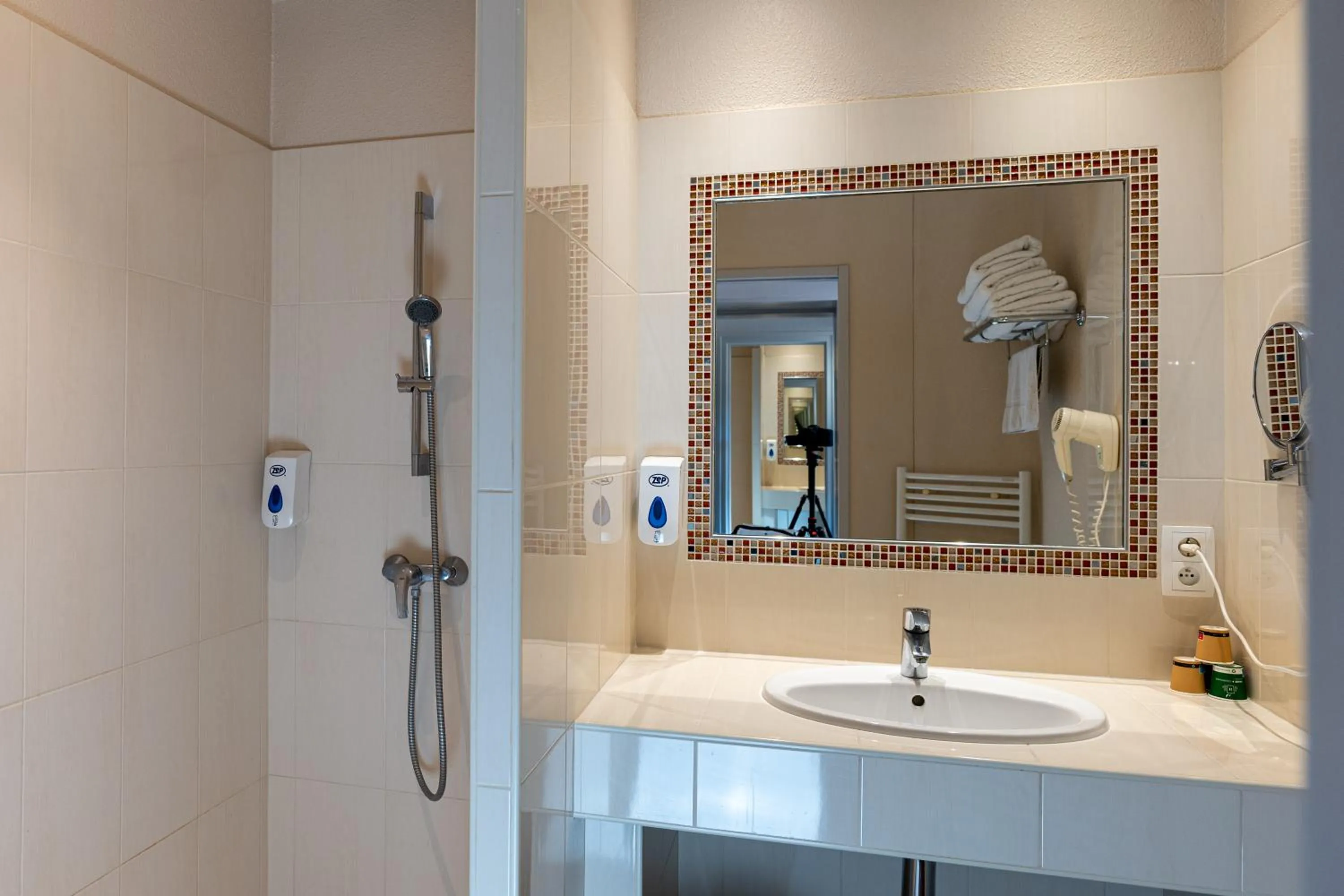 Bathroom in Hotel Village Motel