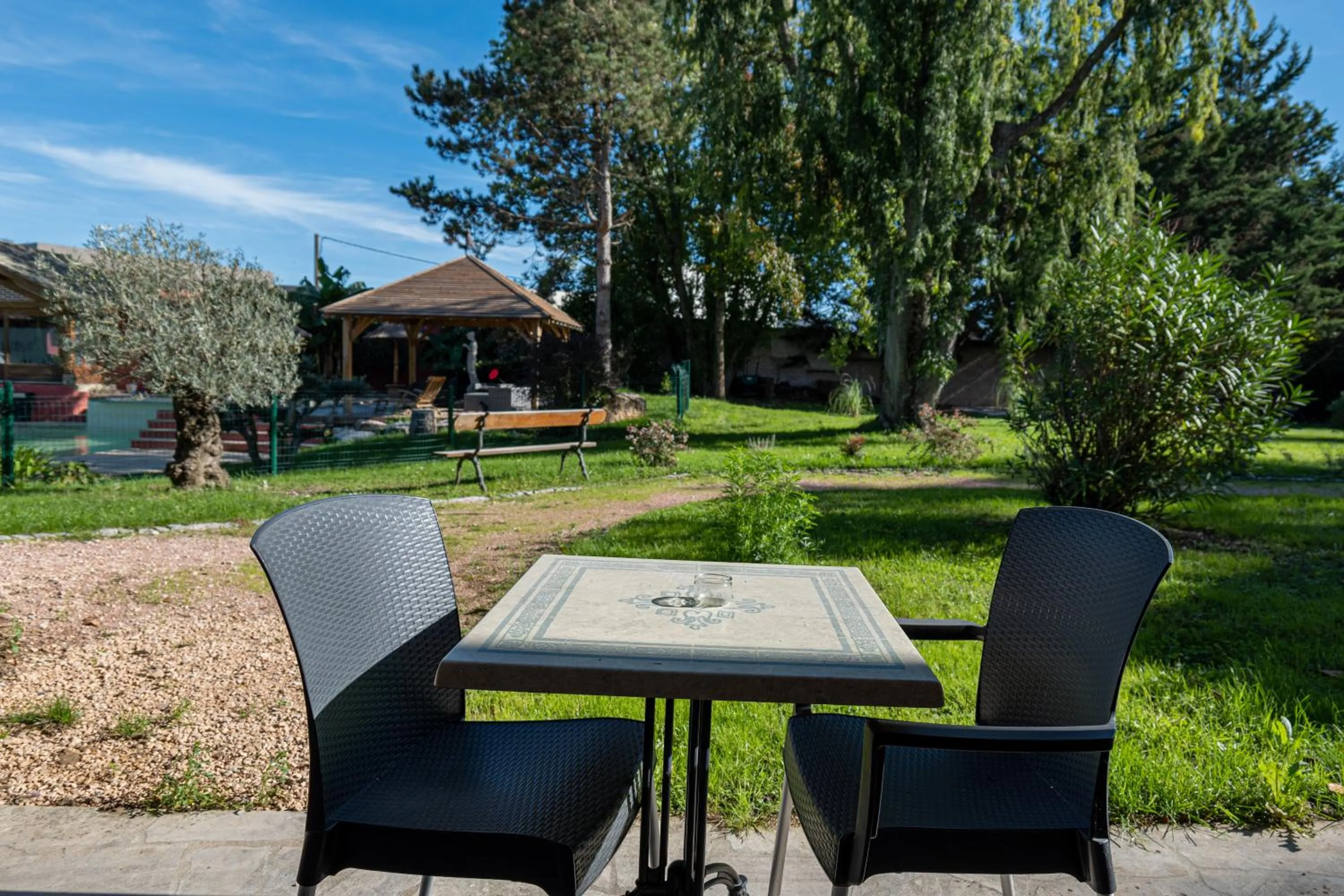 Garden view in Hotel Village Motel