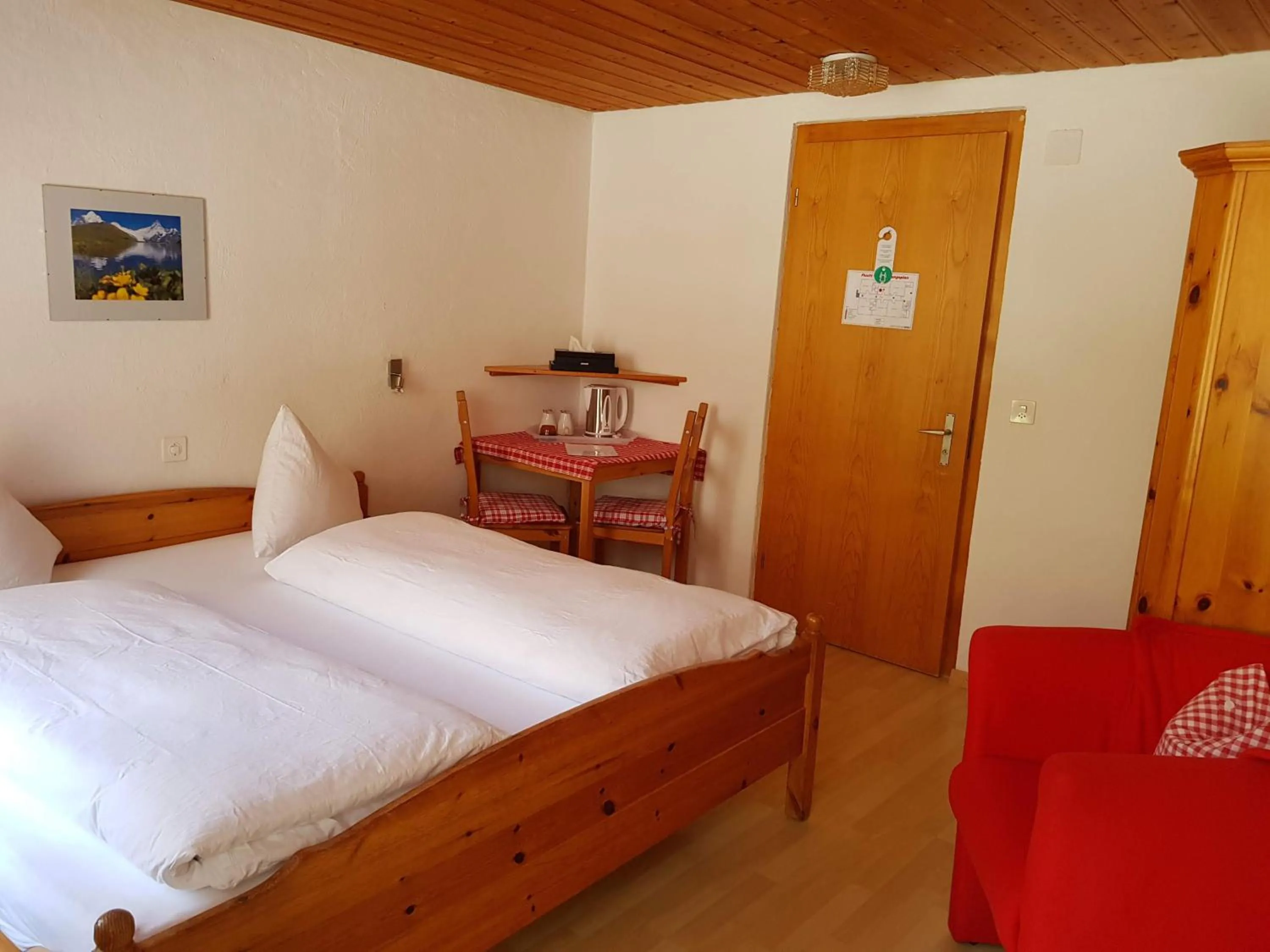 Bedroom, Bed in Gasthof Schoenegg B&B