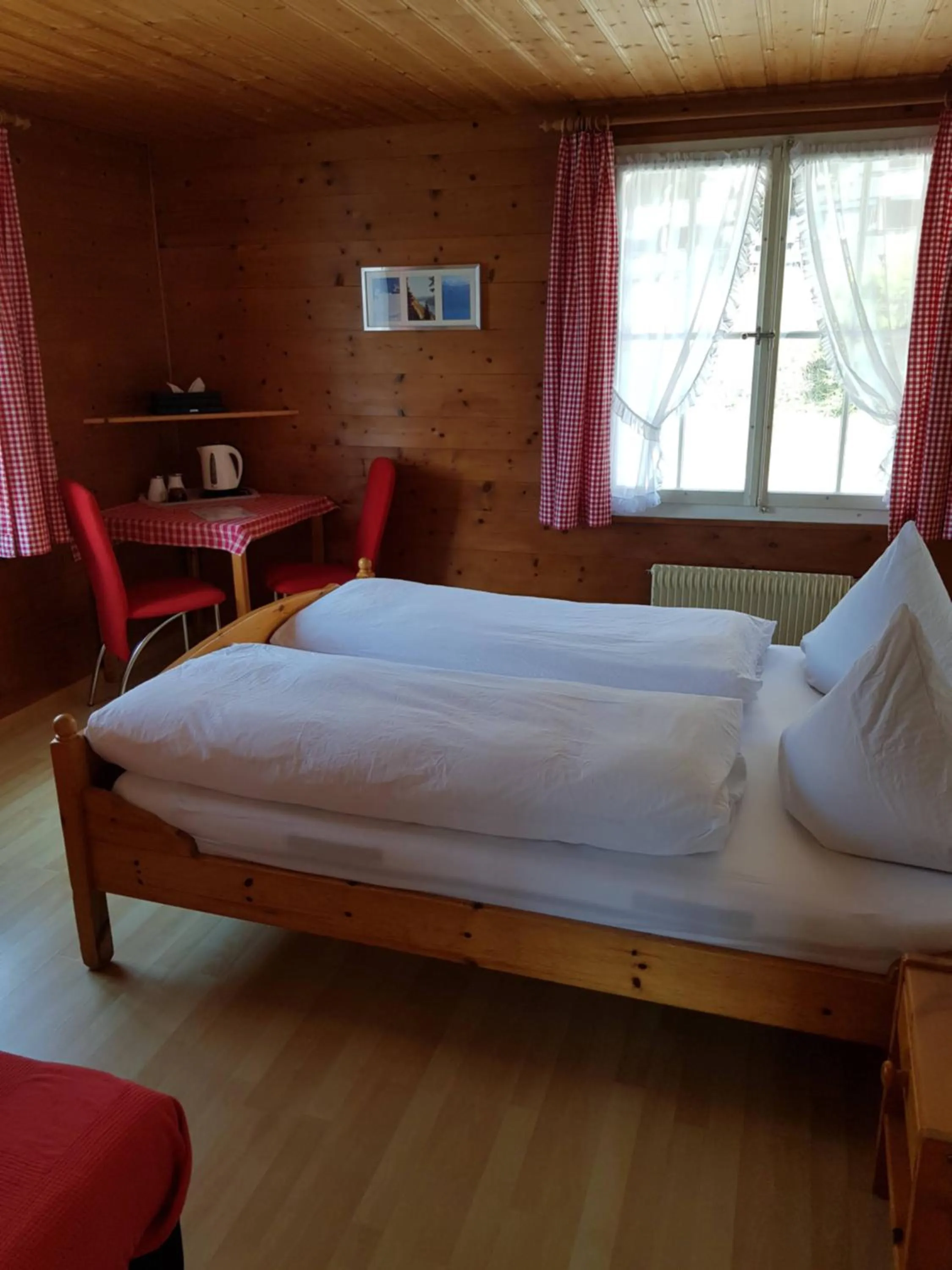 Photo of the whole room, Bed in Gasthof Schoenegg B&B