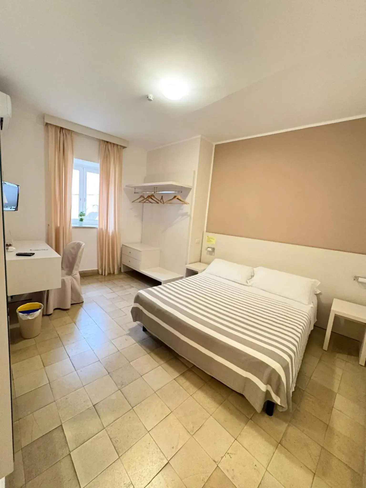 Double or Twin Room in Nuova Mastrarua Rooms Double or Twin Room in Nuova Mastrarua Rooms